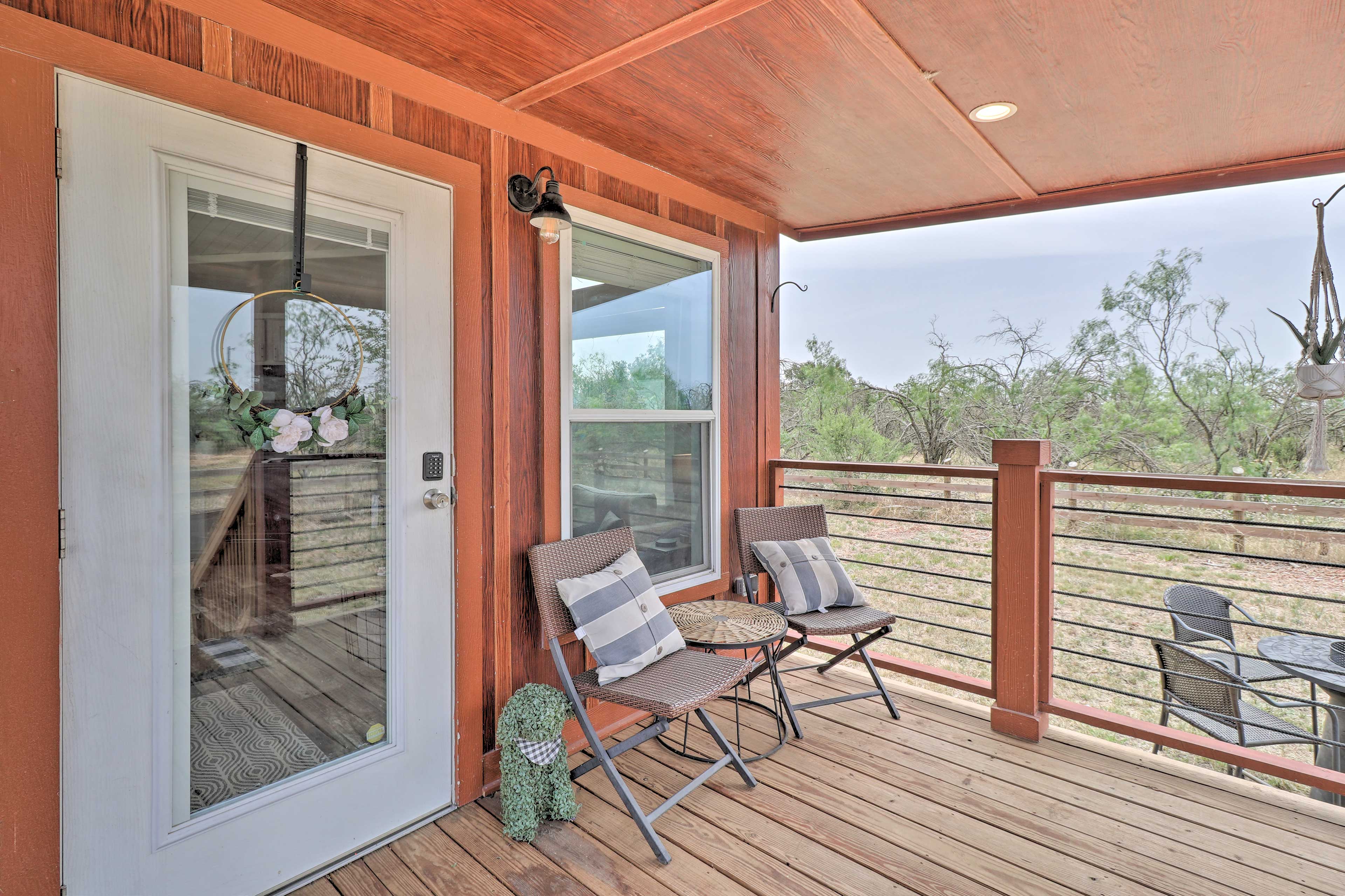 Property Image 2 - Modern ‘Sunset Cabin’ w/ Wood Fire Pit!