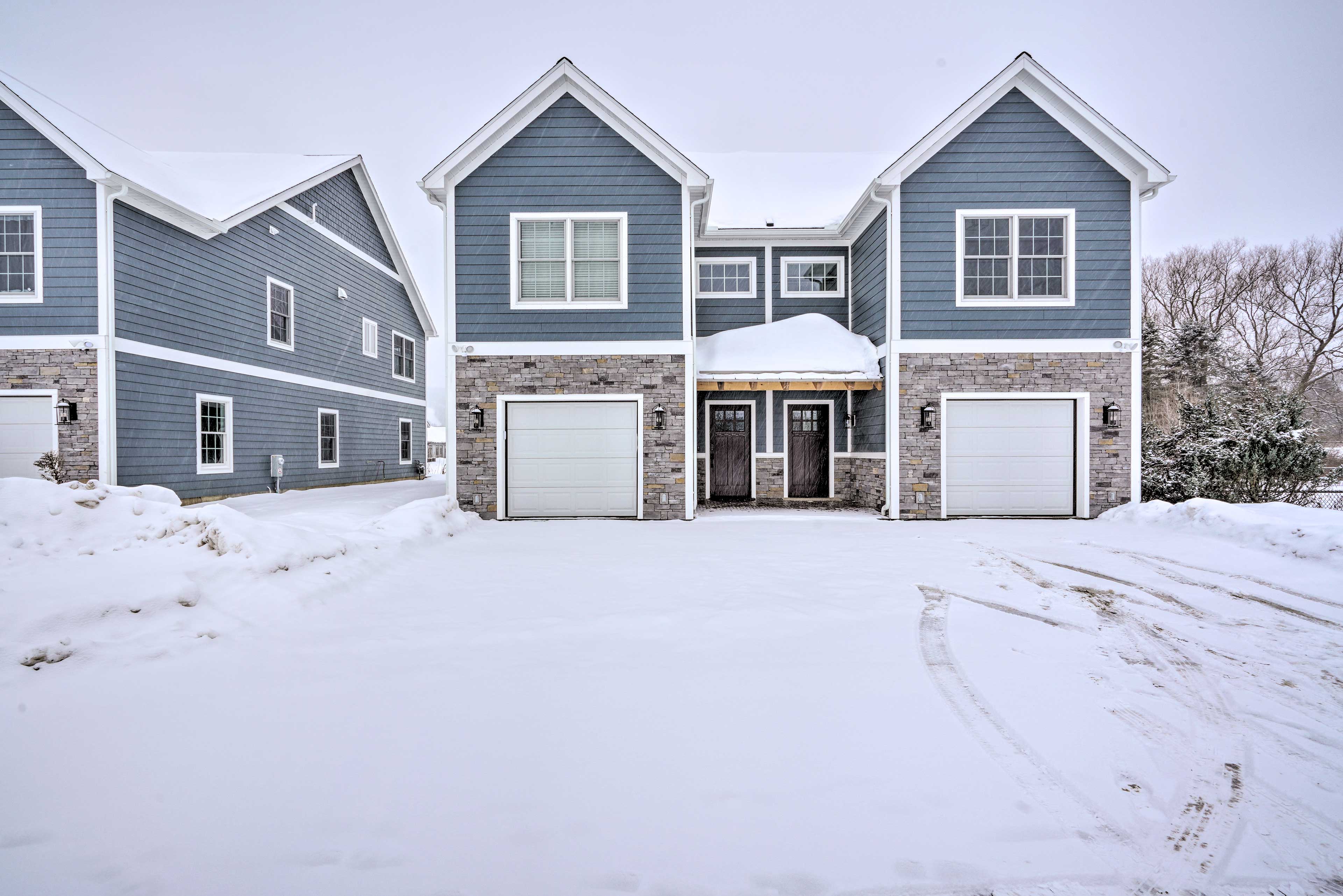 Property Image 1 - ’Echo Base Lodge’ Near Holiday Valley Slopes!