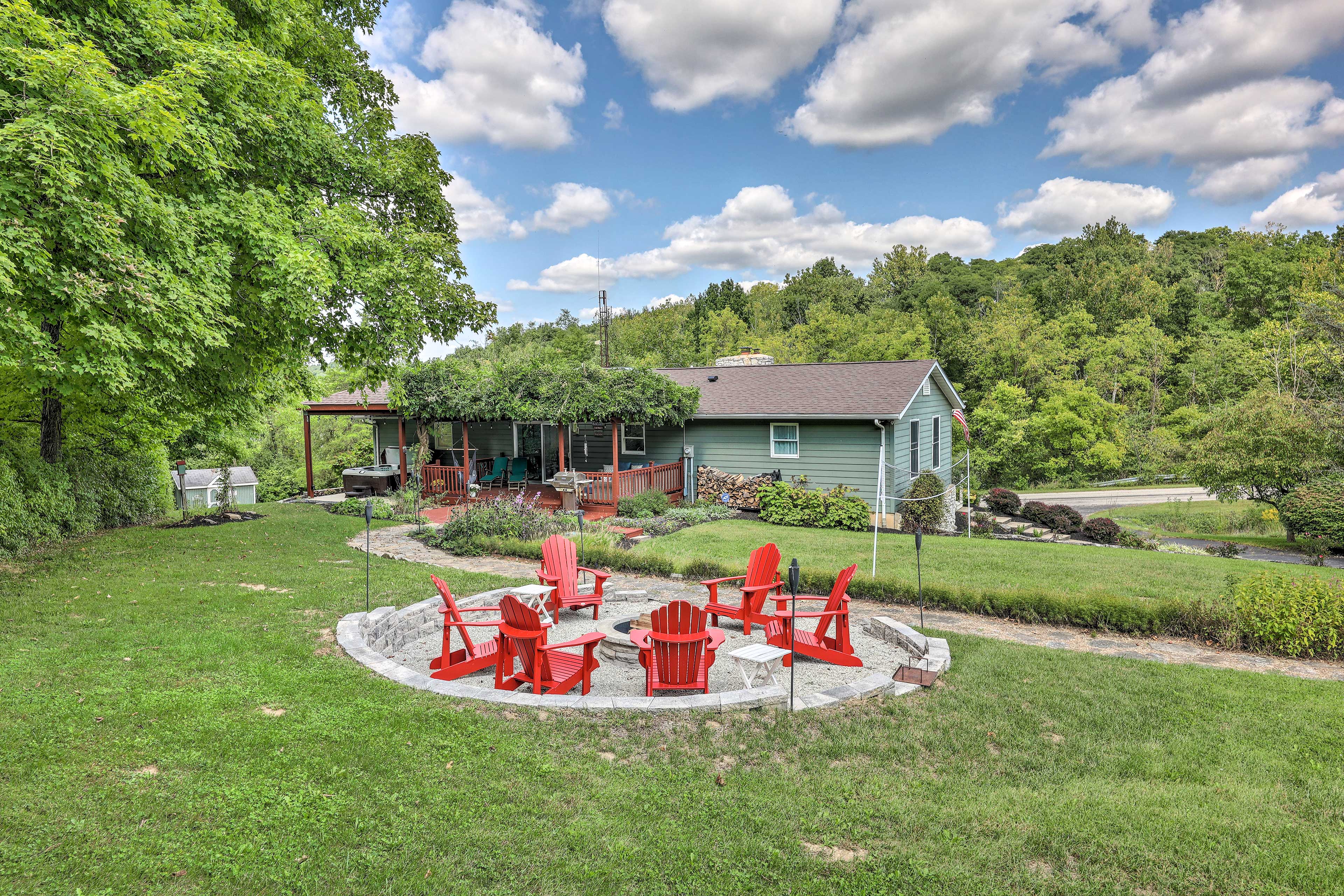 Property Image 2 - Family-Friendly Brookville Home w/ Hot Tub!