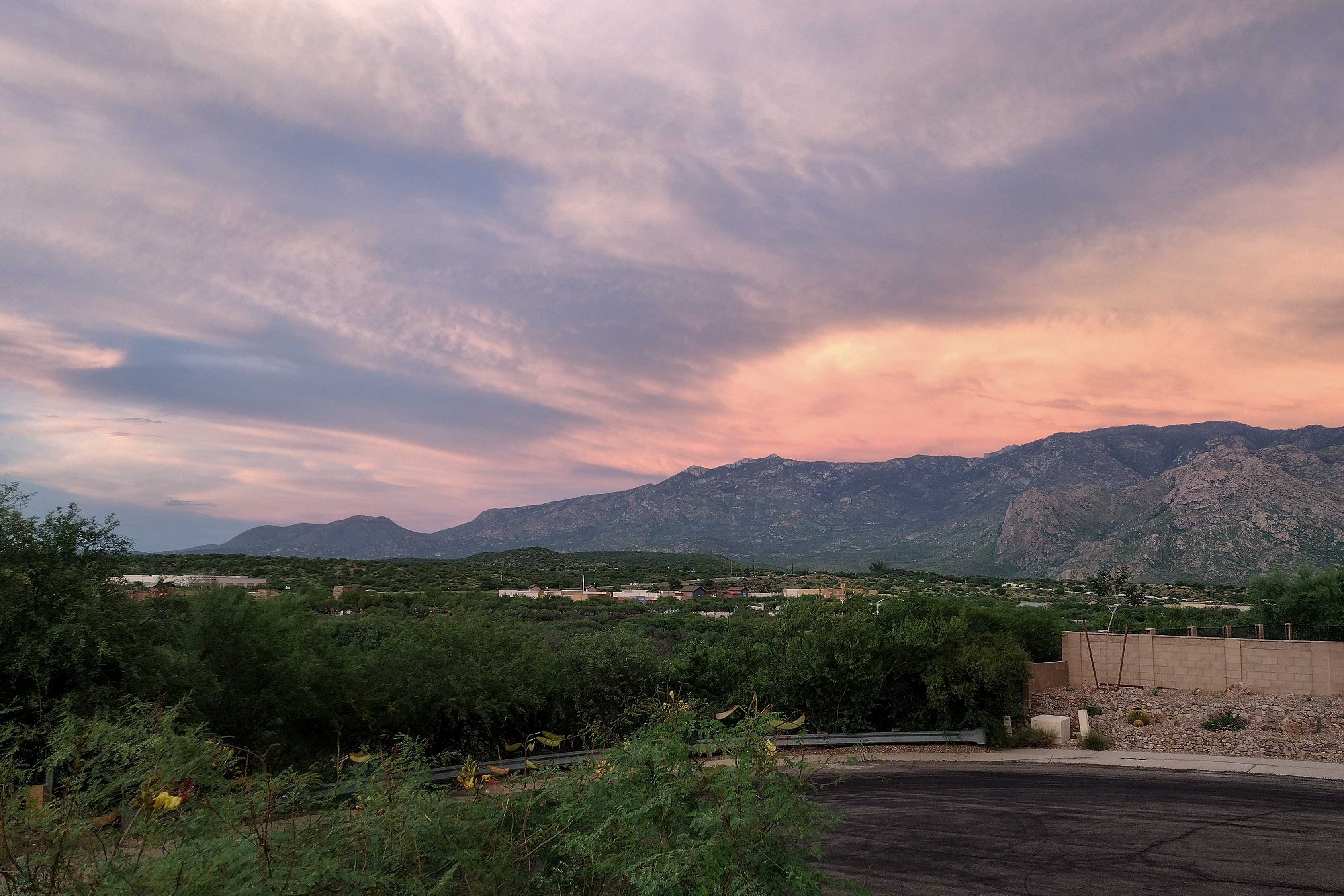 Property Image 1 - Family-Friendly Oro Valley Home w/ Mtn Views!