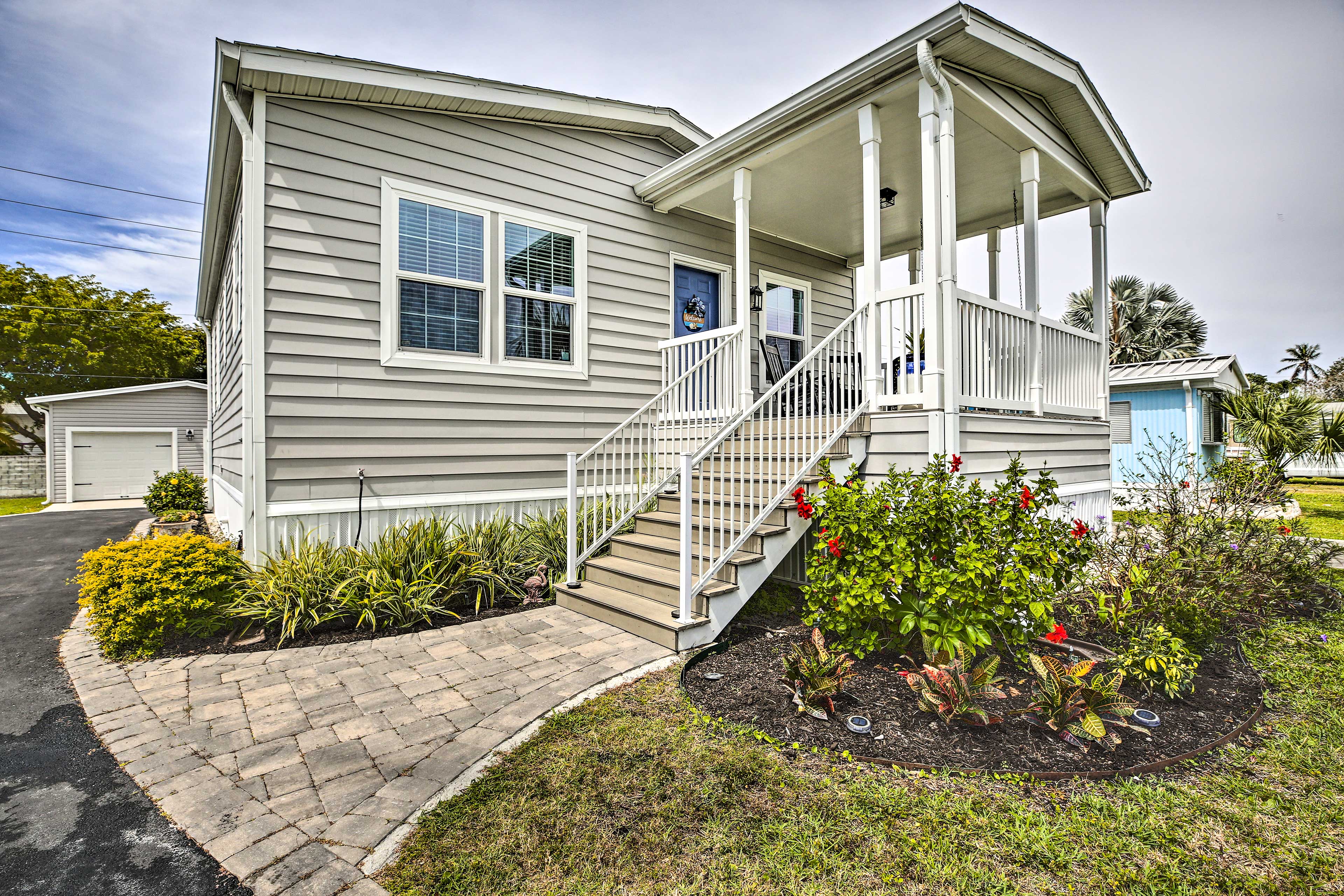 Property Image 1 - Chic Fort Myers Home Near Sanibel Island Causeway!