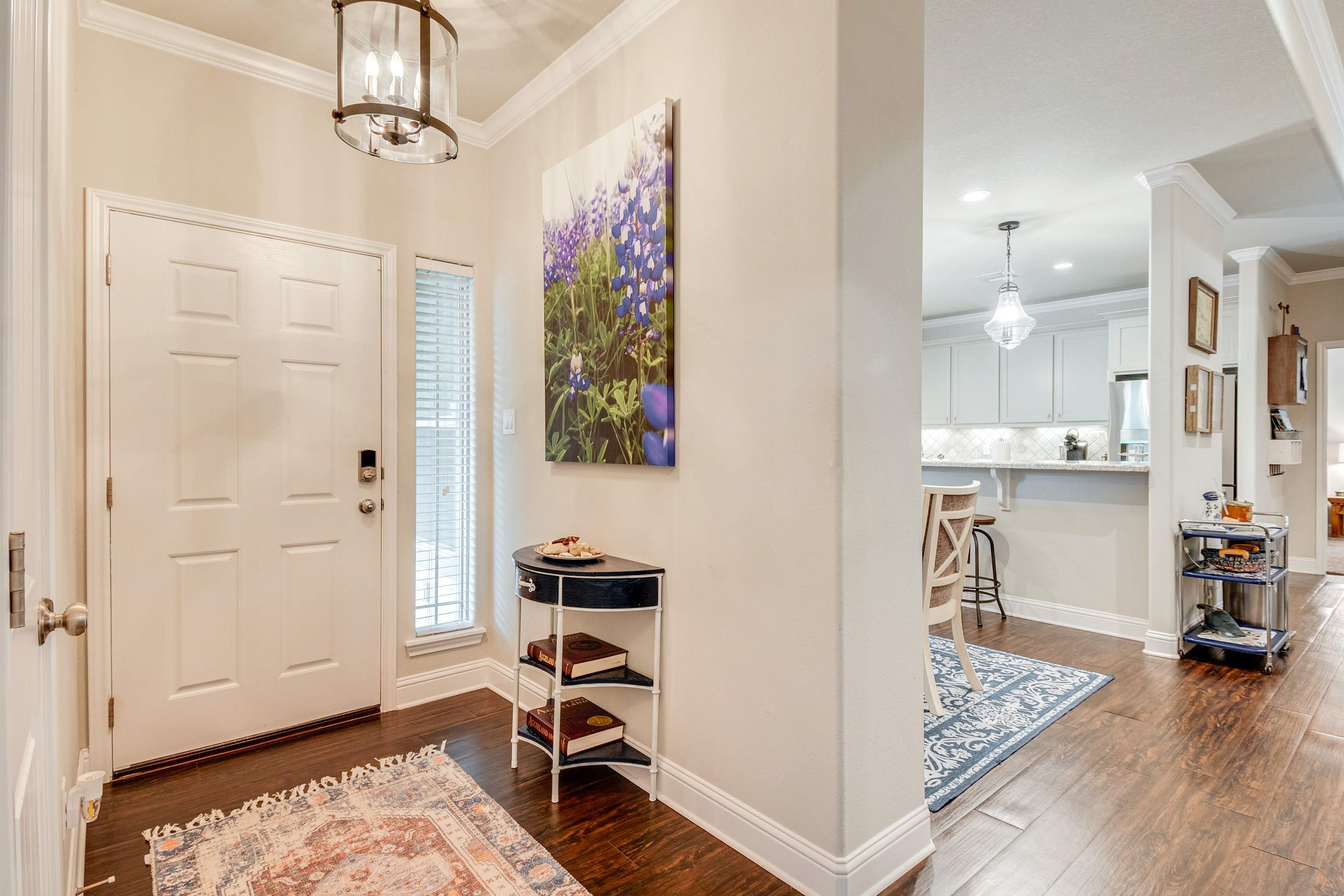 Gorgeous College Station Townhome w/ Patio!