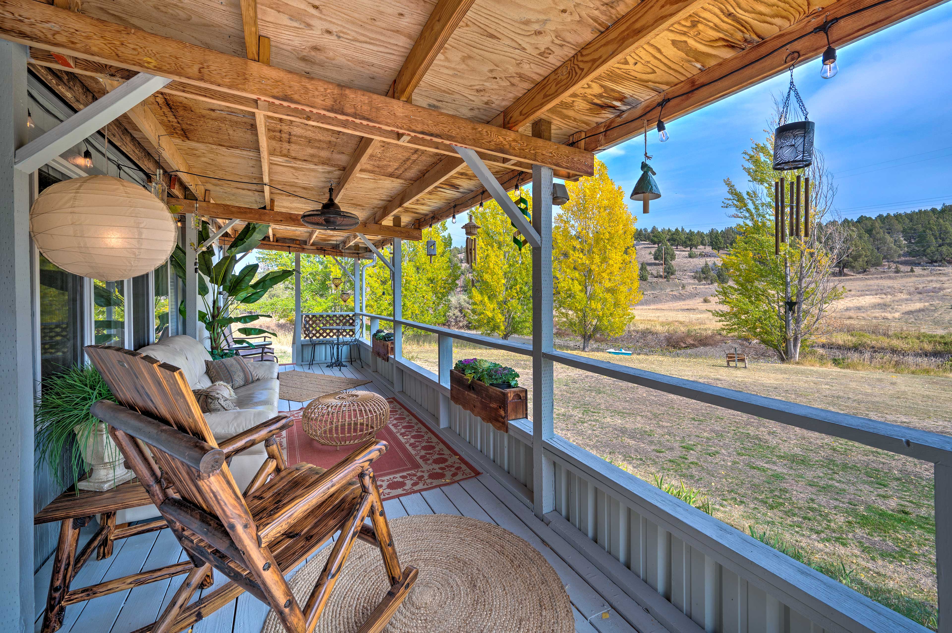 Property Image 1 - John Day Lakehouse w/ a Great Outdoor Space!