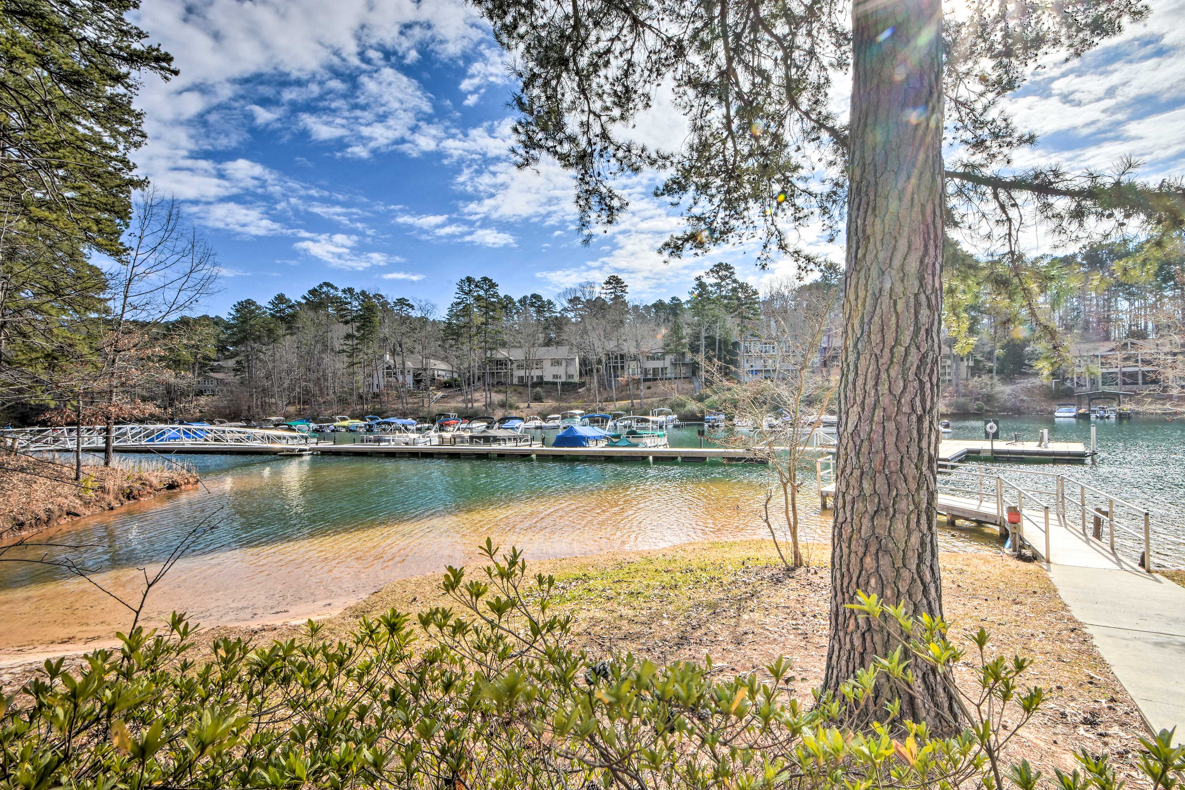 Property Image 2 - Keowee Key Resort Condo w/ Deck & Pool Access!