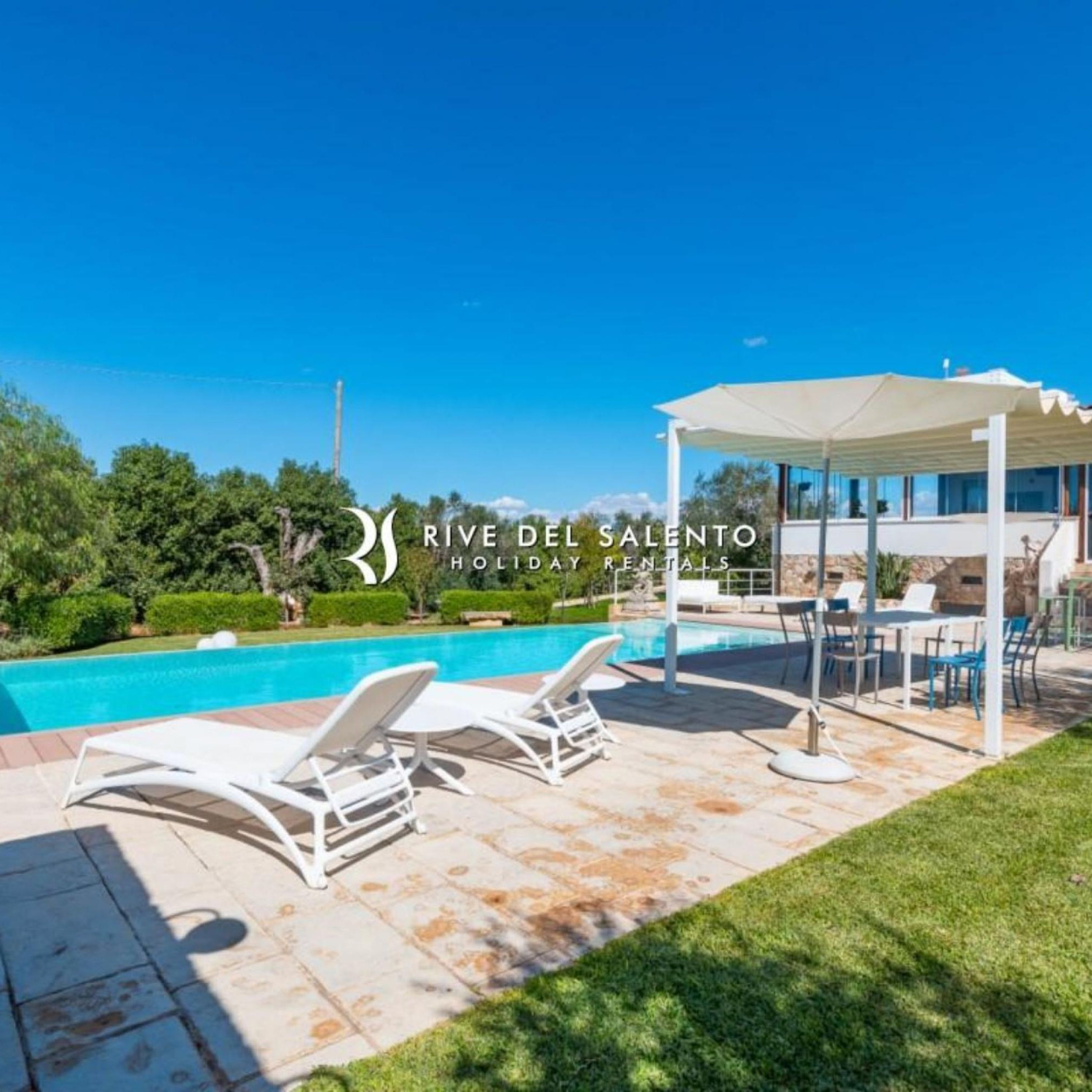 Property Image 2 - Villa with large garden and pool  in the Hinterland of Salento  located in Collepasso -Villa Micasa