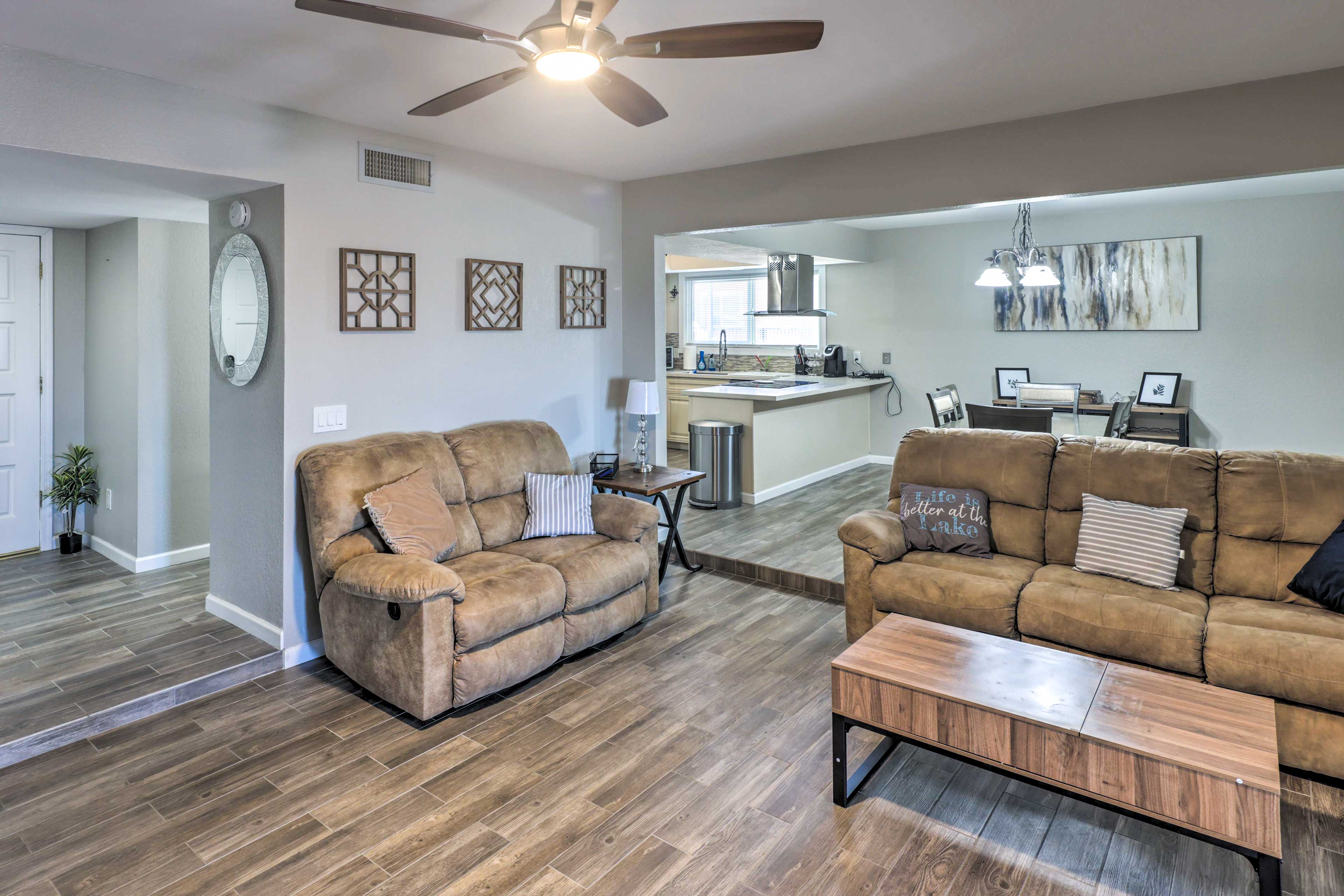 Patio & Grills: Mtn-View Home in Lake Havasu City!