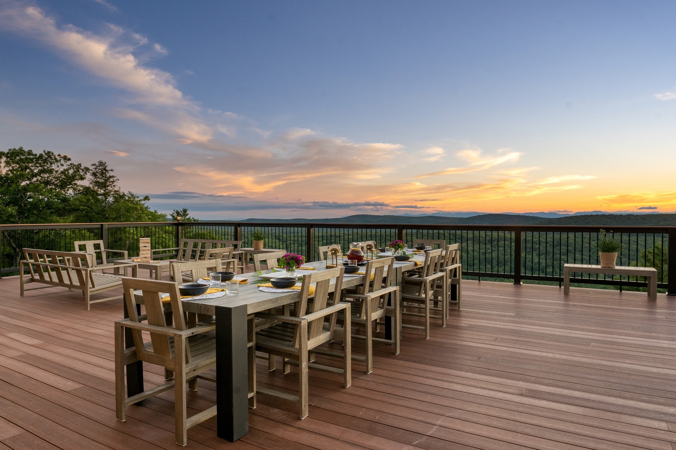 Amazing views from your outdoor dining table.