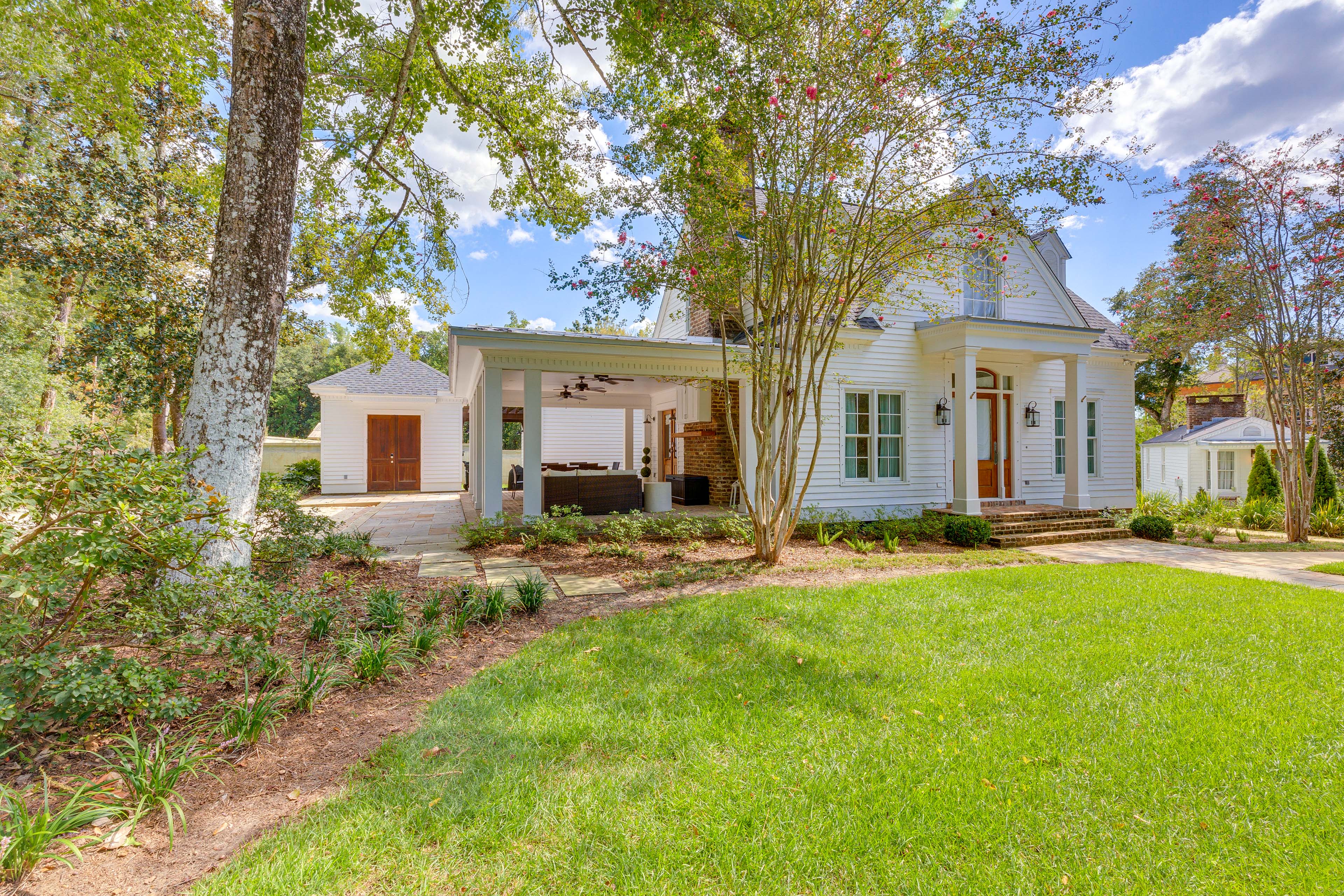 Luxe Fairhope Home w/ Covered Patio: Walk to Bay