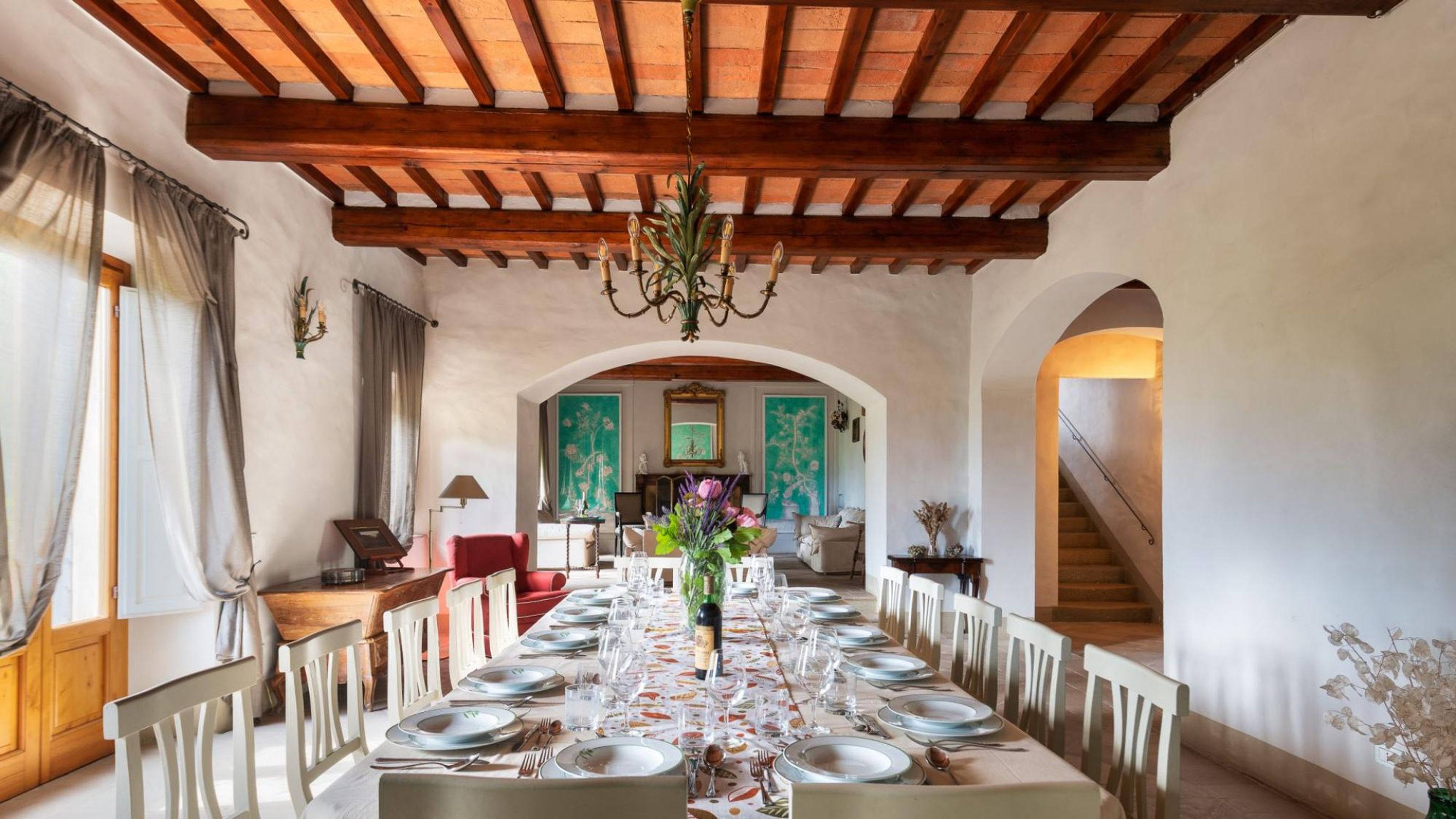 Villa just 14 km to Florence  8 bedrooms  Private garden  pool and Wi-Fi -La Leopoldina