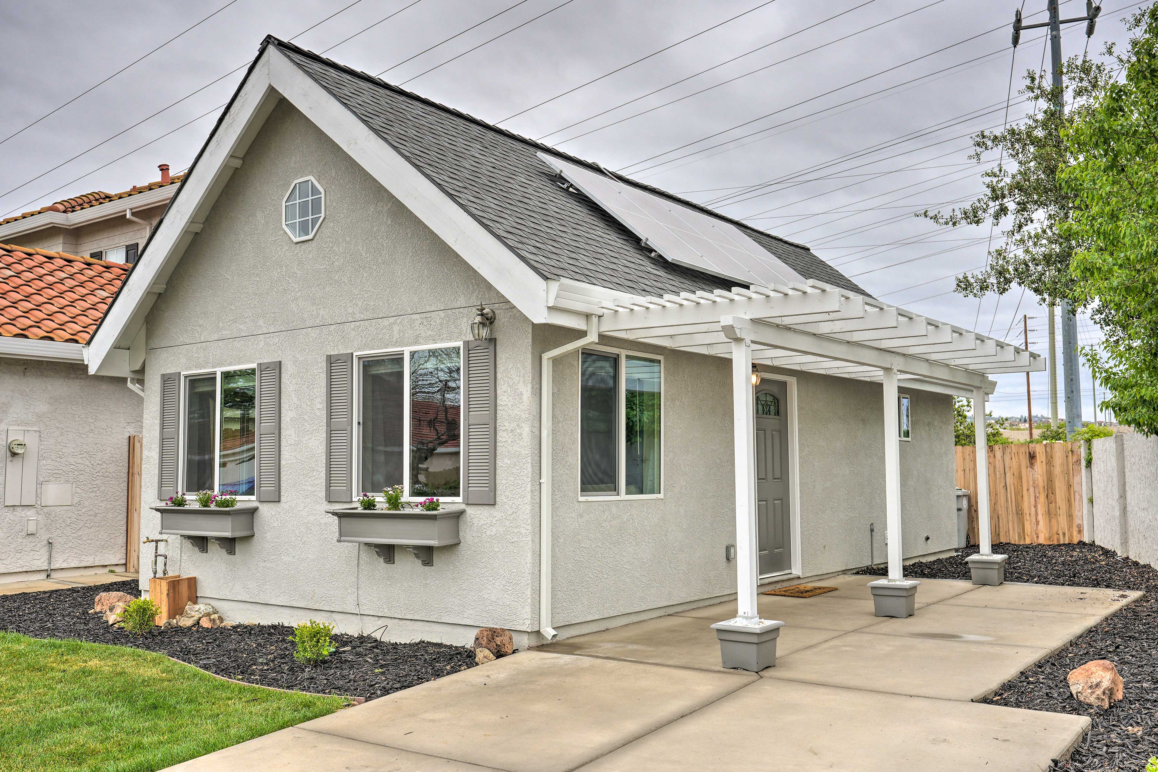Property Image 1 - New-Build Cottage ~ 25 Mi to Dtwn Sacramento!