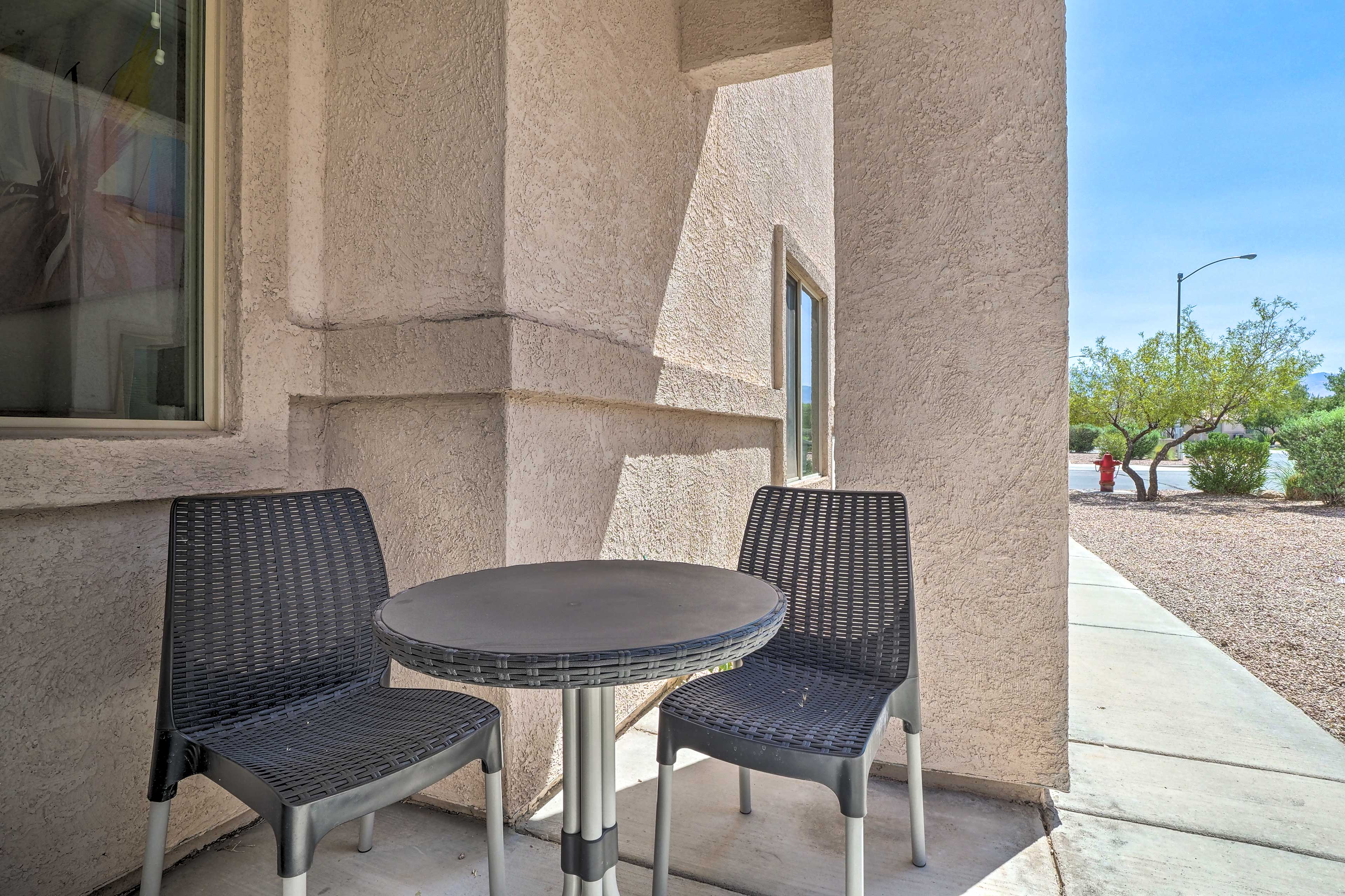 Property Image 2 - Dtwn Mesquite Condo w/ Resort Pool: Golf & Gamble!