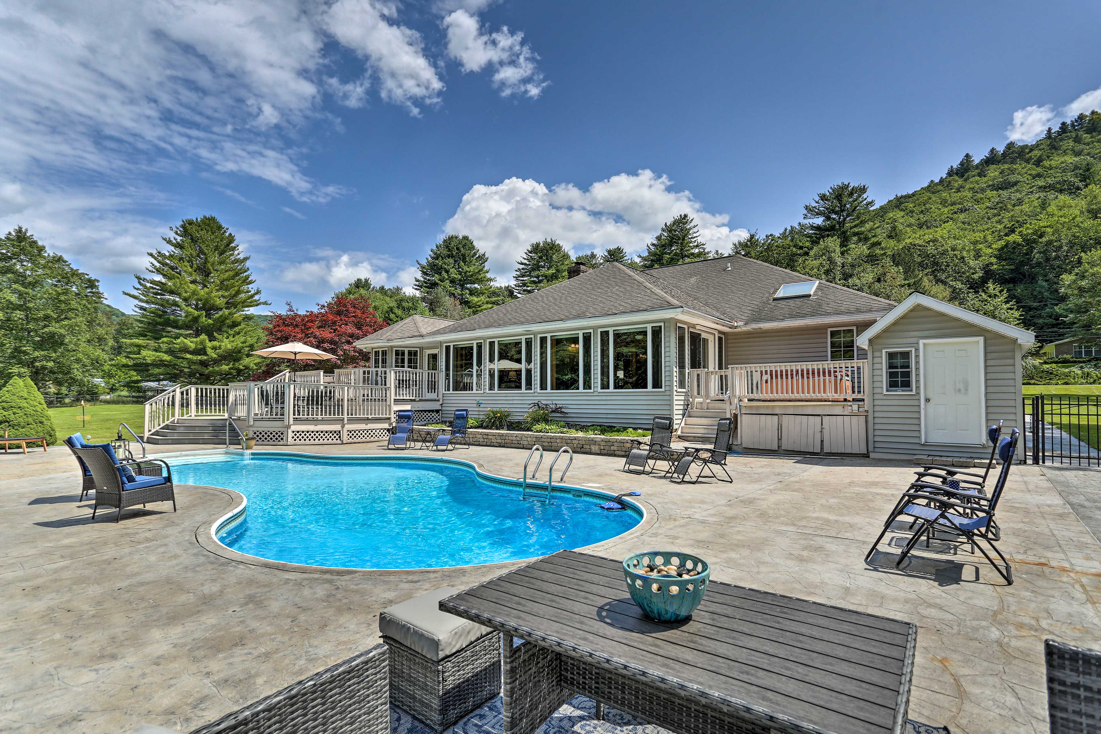 Game Room, Yard + Hot Tub: Spacious Catskills Home