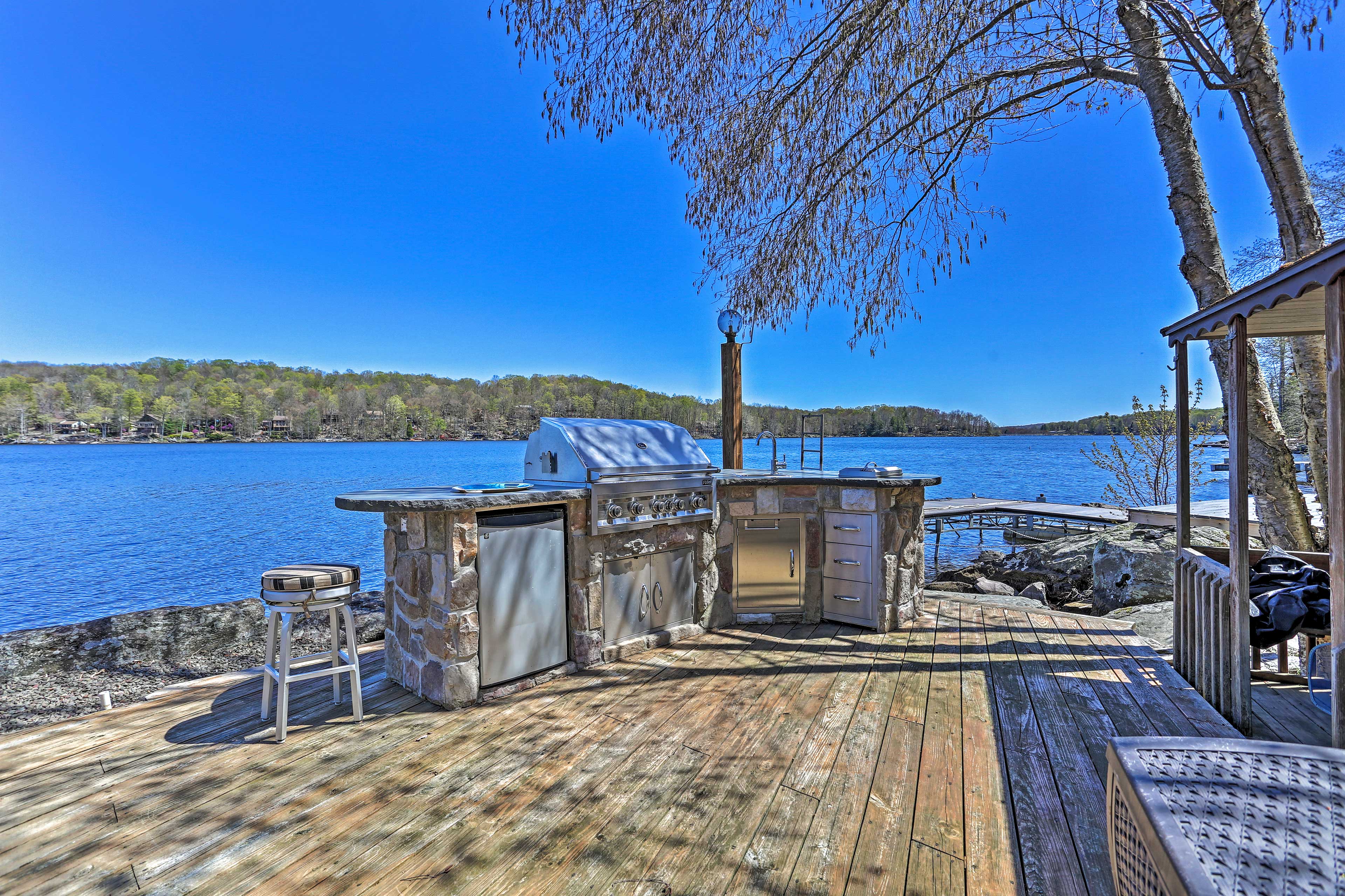 Property Image 2 - Airy Lake Ariel Home w/ Private Dock + Kayaks!