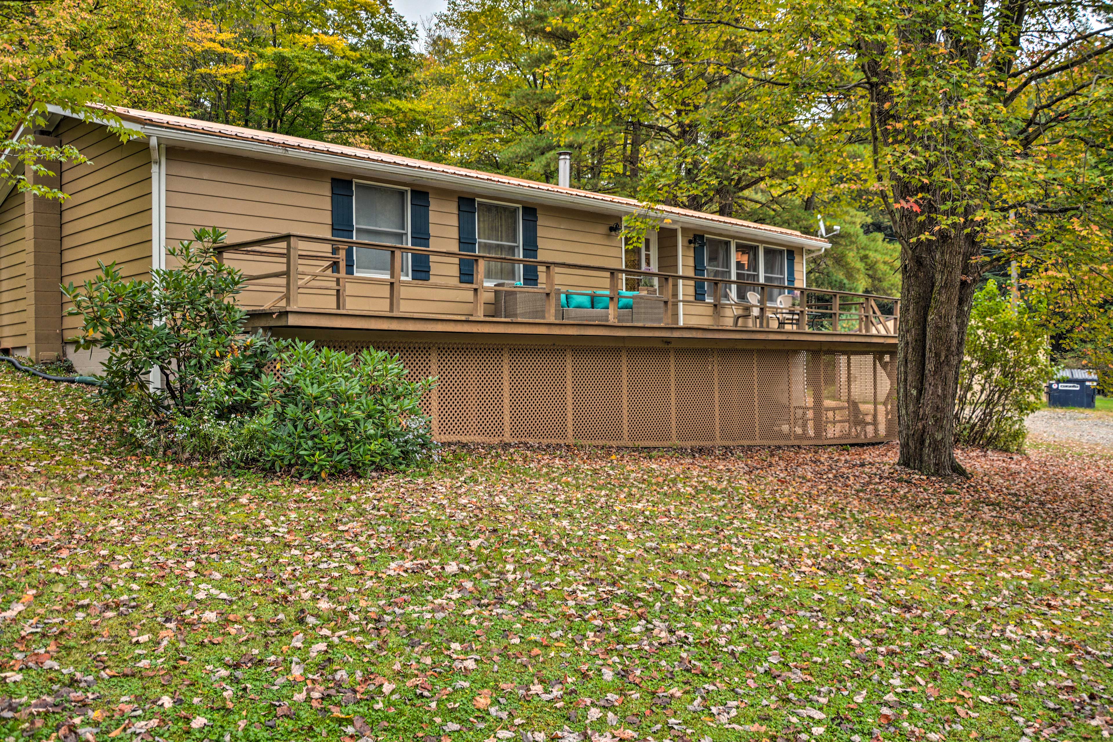 Great Valley Home w/ On-Site Pond, 7 Mi to Skiing!