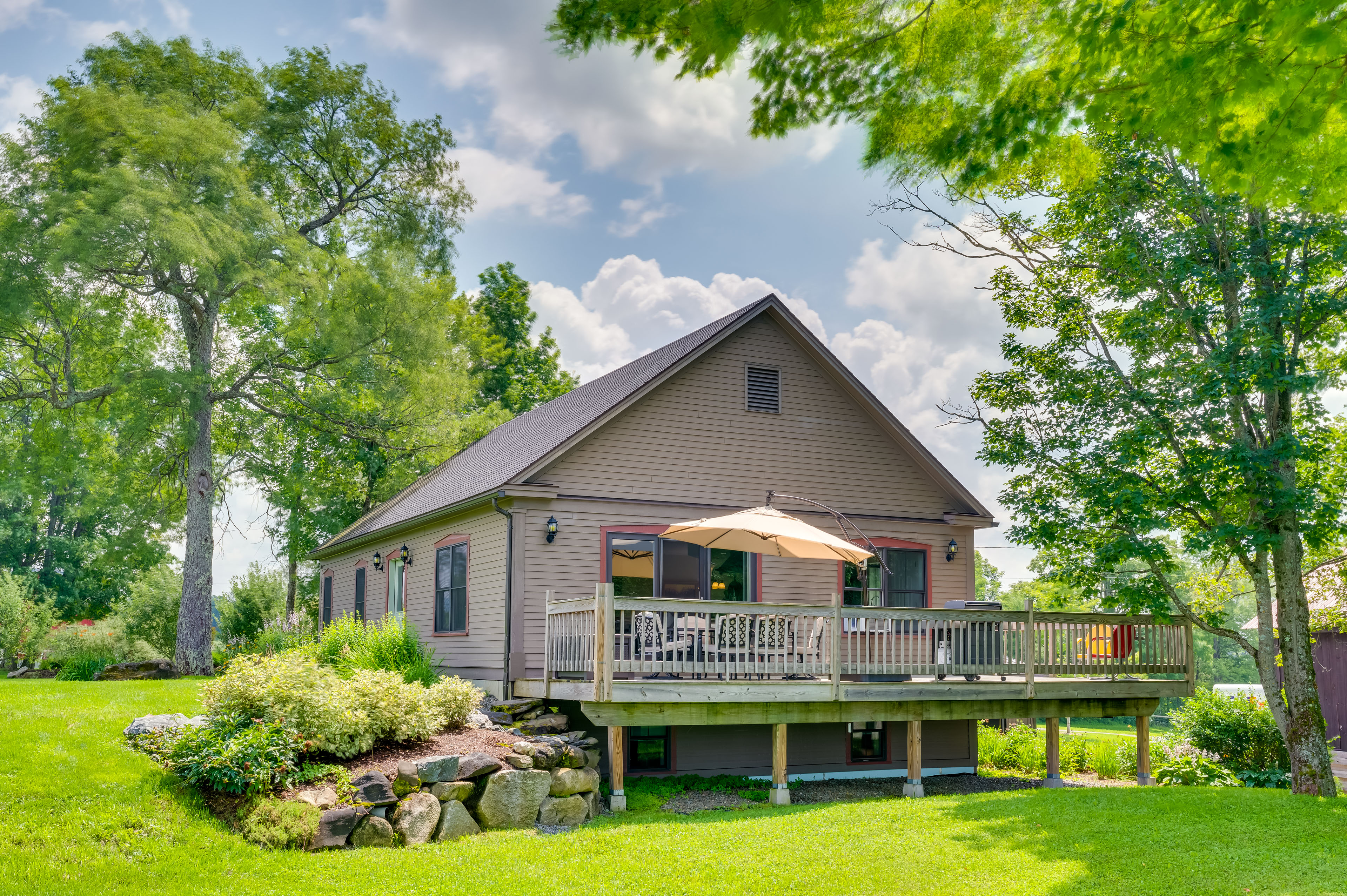 Property Image 1 - Hardwick Family Home on VAST Snowmobile Trail