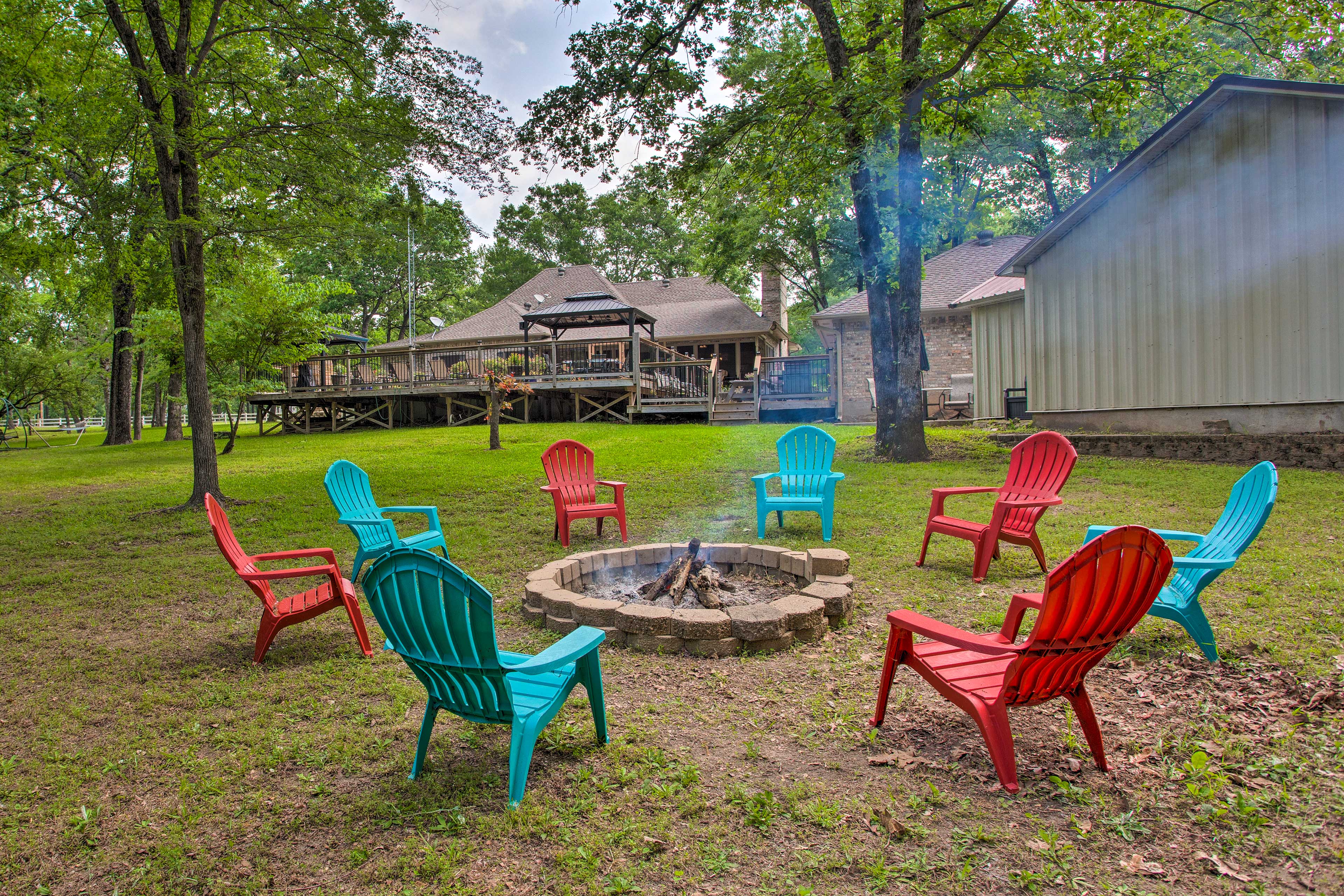 Property Image 2 - Happy Trails Hideout w/ New Bunk House &  Hot Tub!