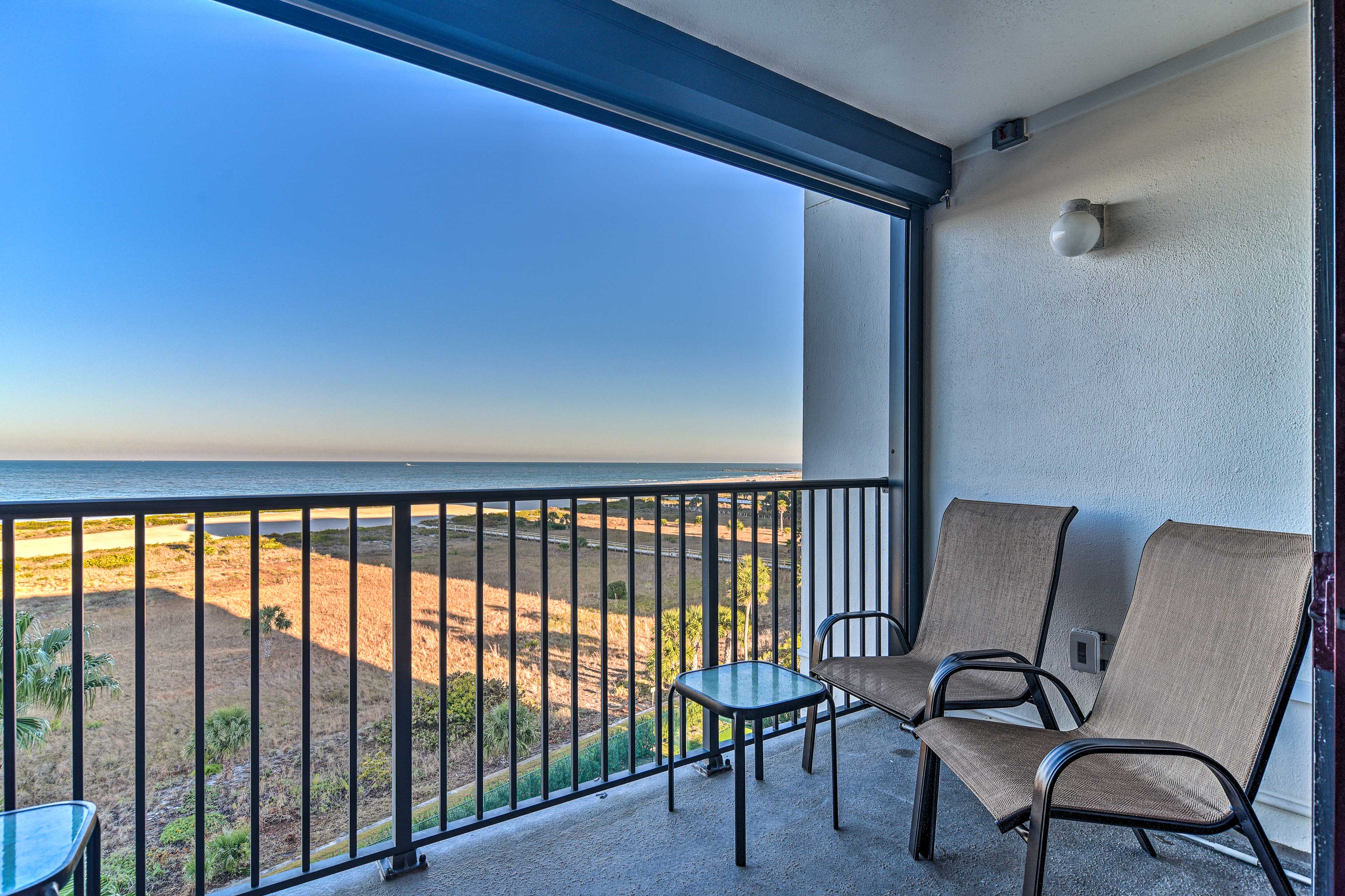 Property Image 2 - Beachfront Clearwater Condo w/ Community Pool