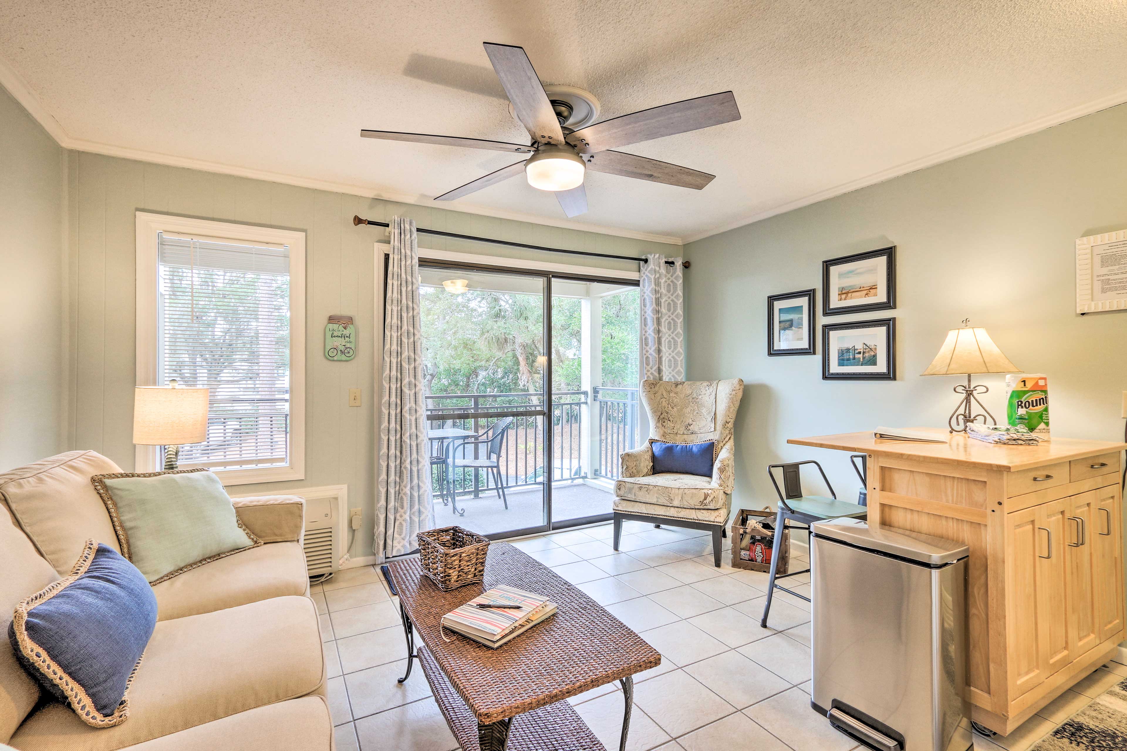 Property Image 2 - Coastal Condo with Pool & Direct Beach Access!