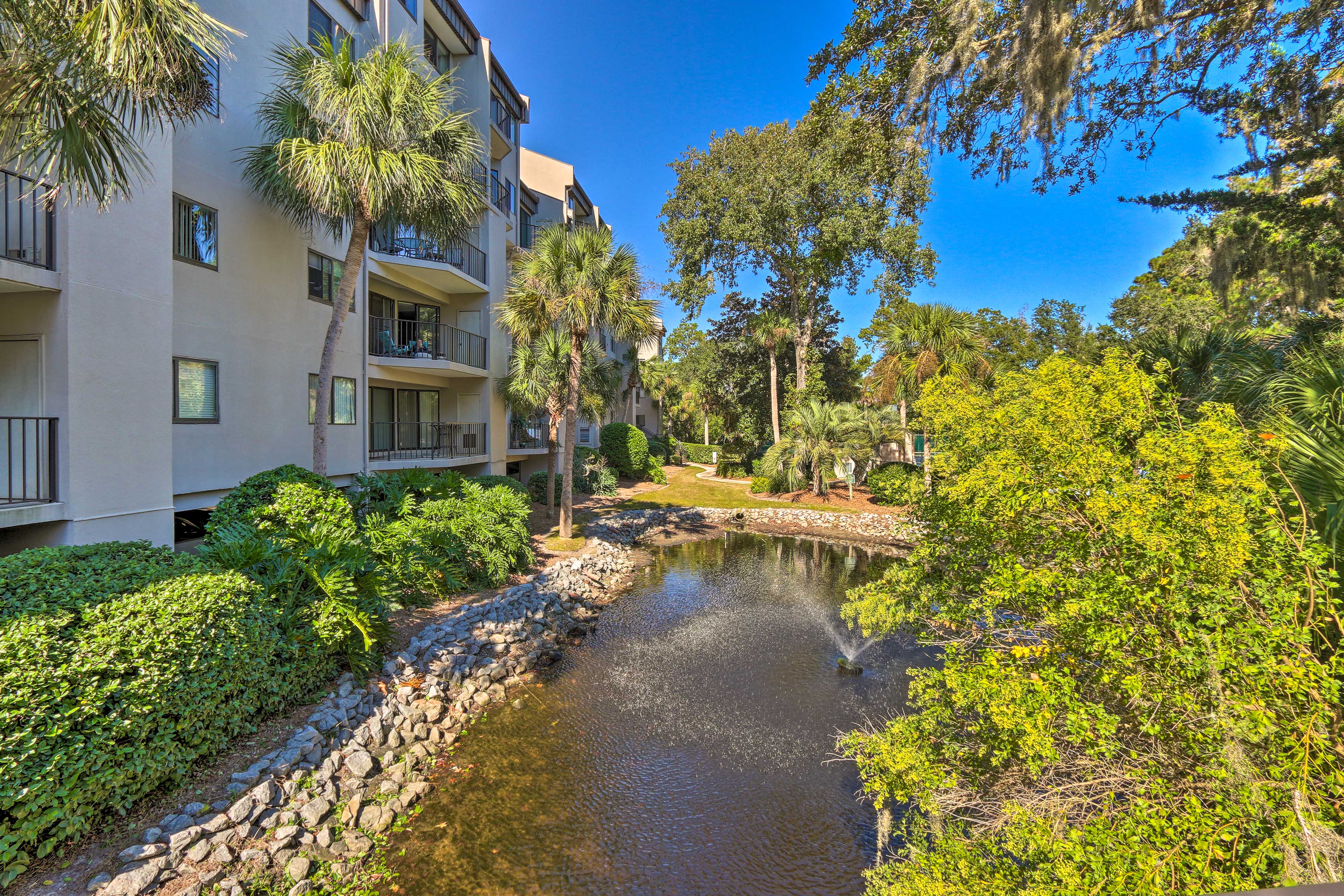 Property Image 1 - Hilton Head Island Villa: Pool & Beach Access