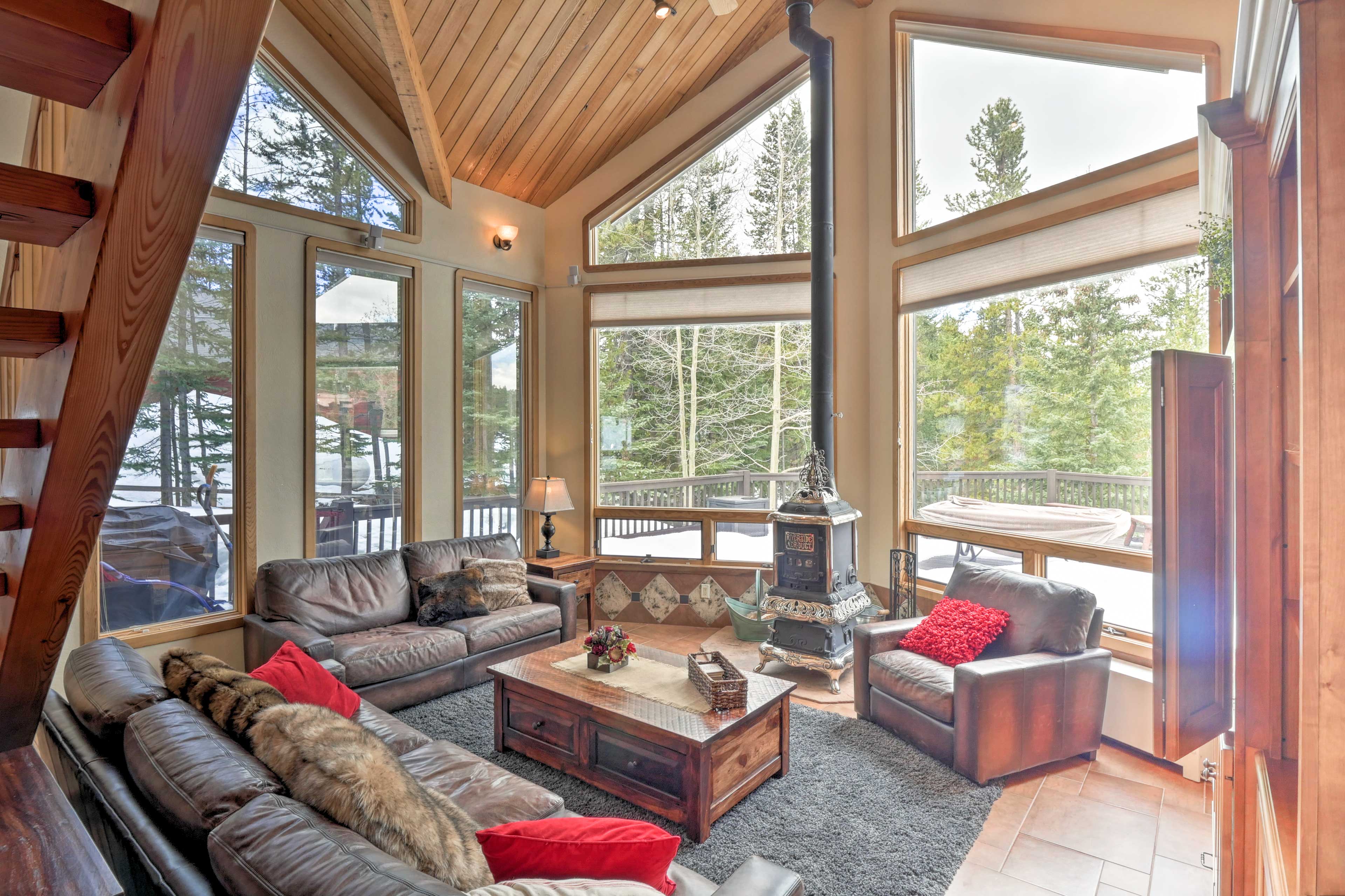 Property Image 2 - Home w/ Deck, 3 Mi to Main St Breck + Ski Resort!