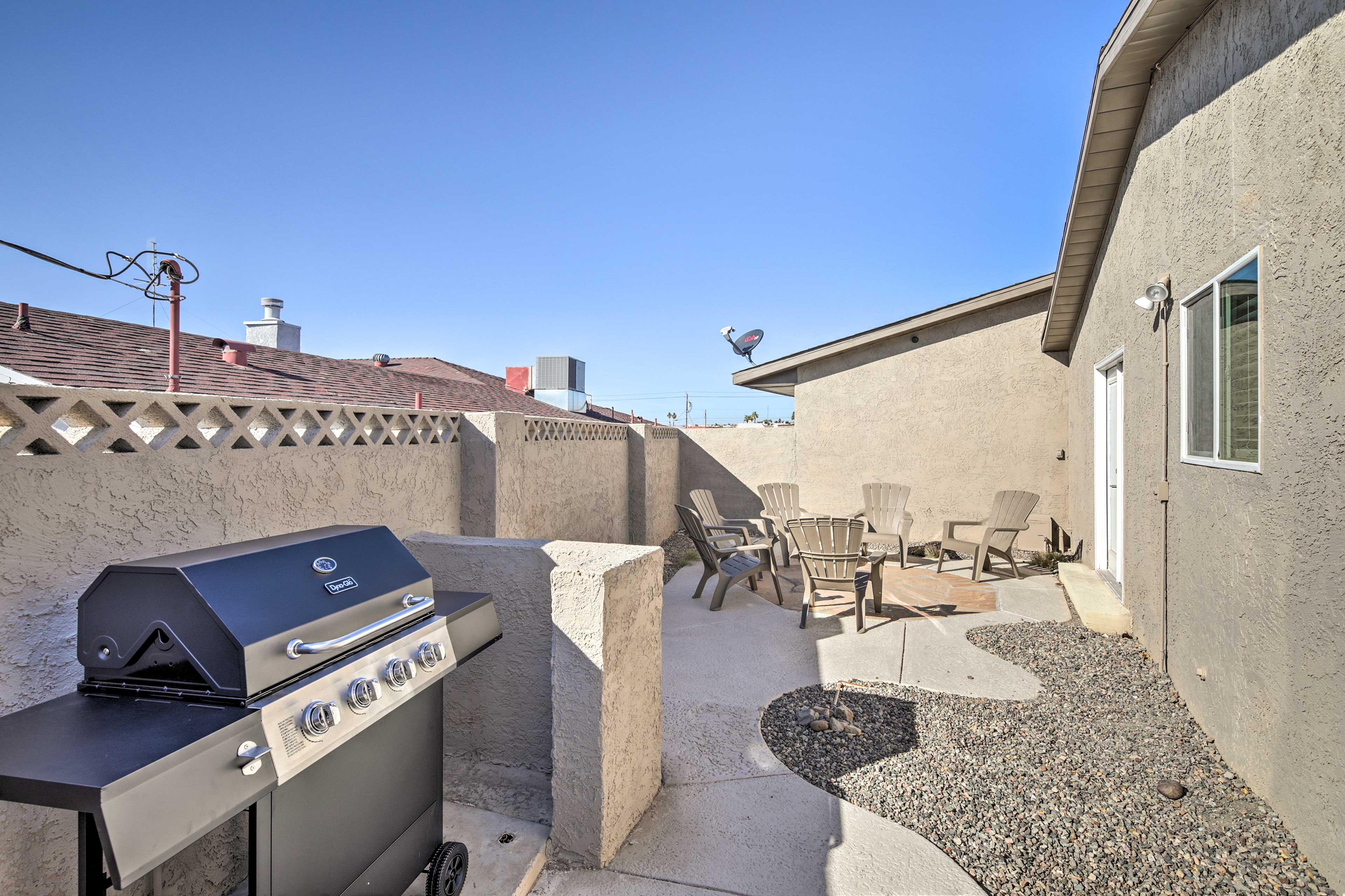 Property Image 2 - Private Pool & Patio: Modern Lake Havasu Home!