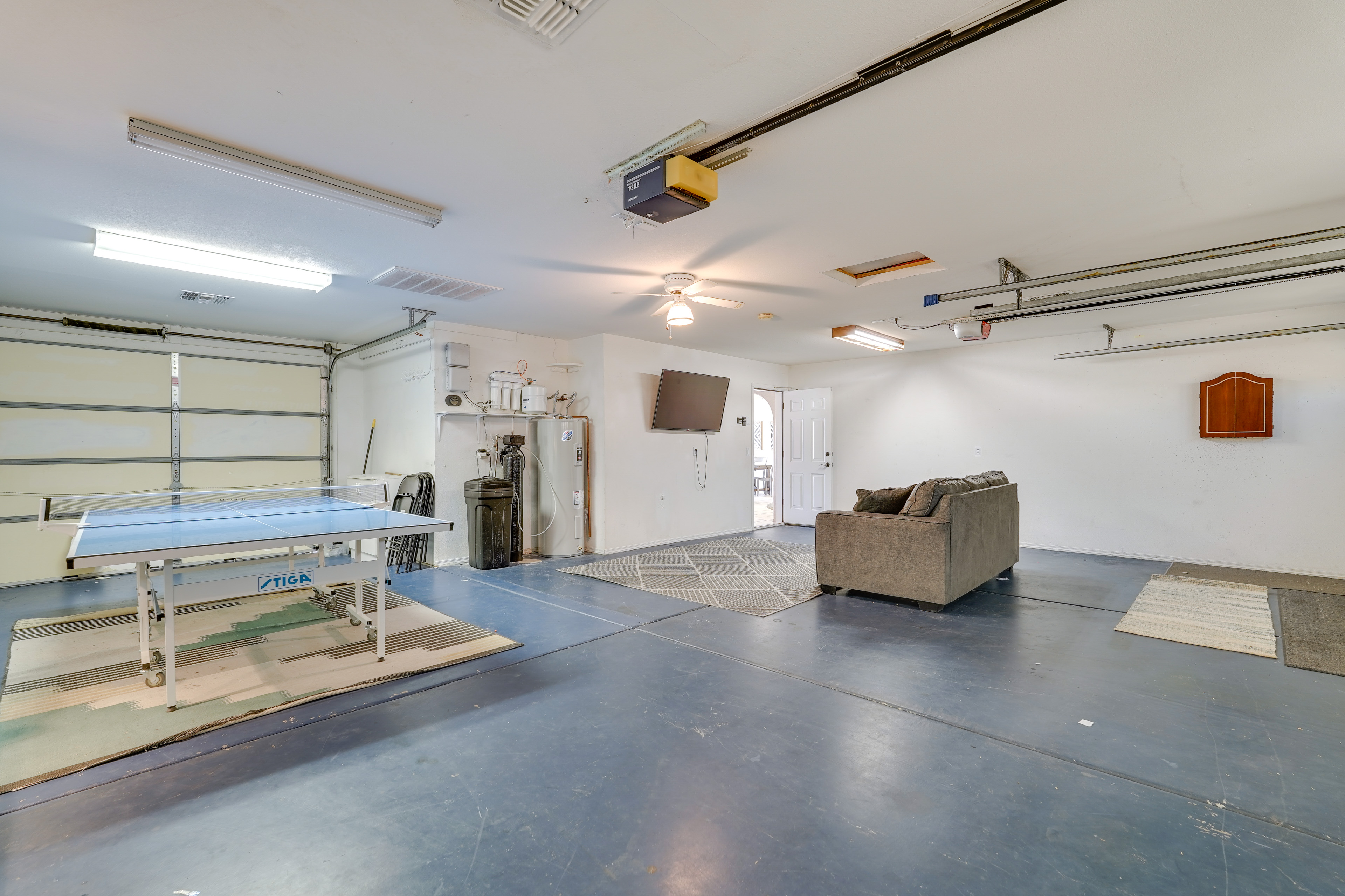 Game Room & Fire Pit: Lake Havasu City Home