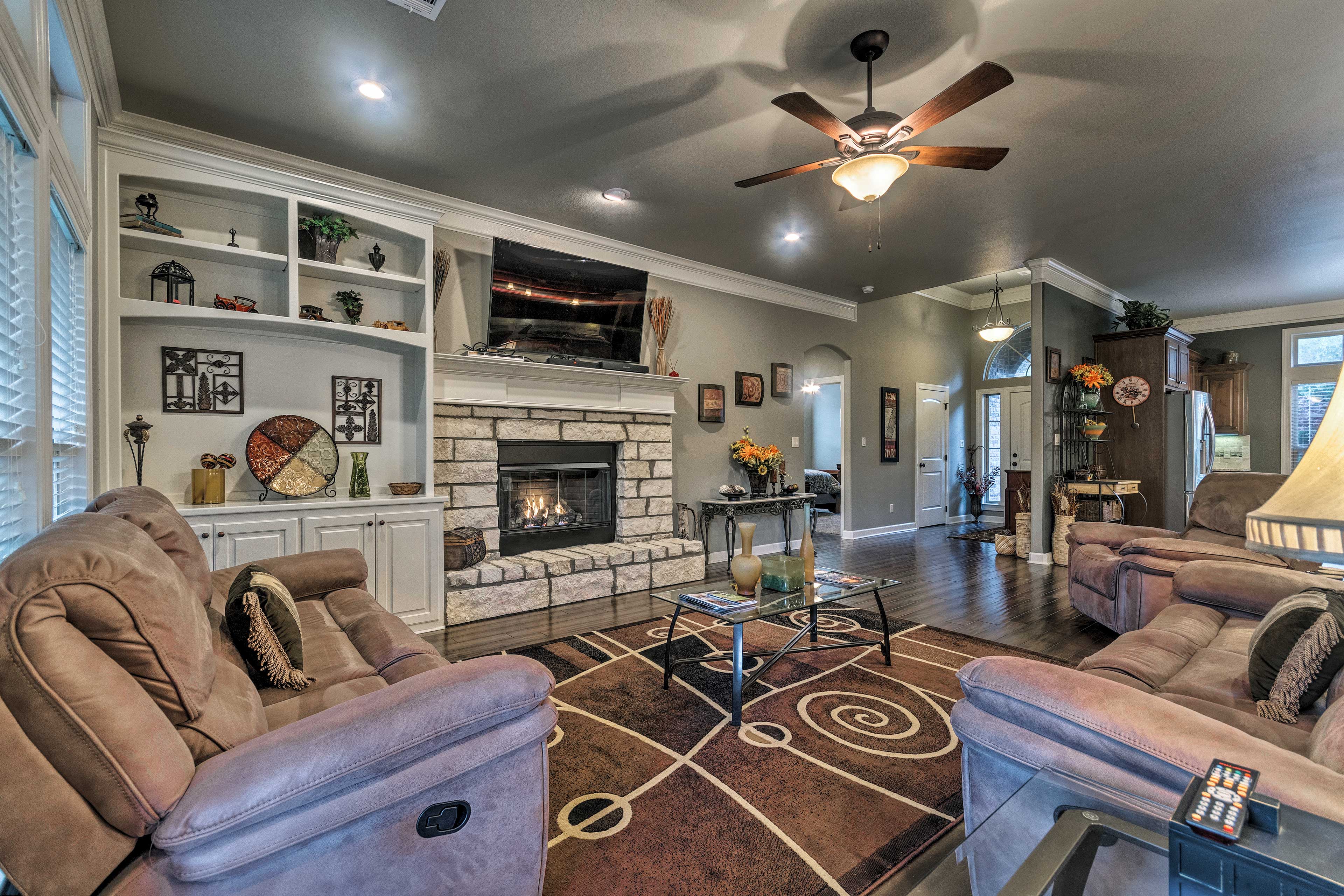 Hot Springs Family Home on Granada Golf Course! Home Rental in Hot