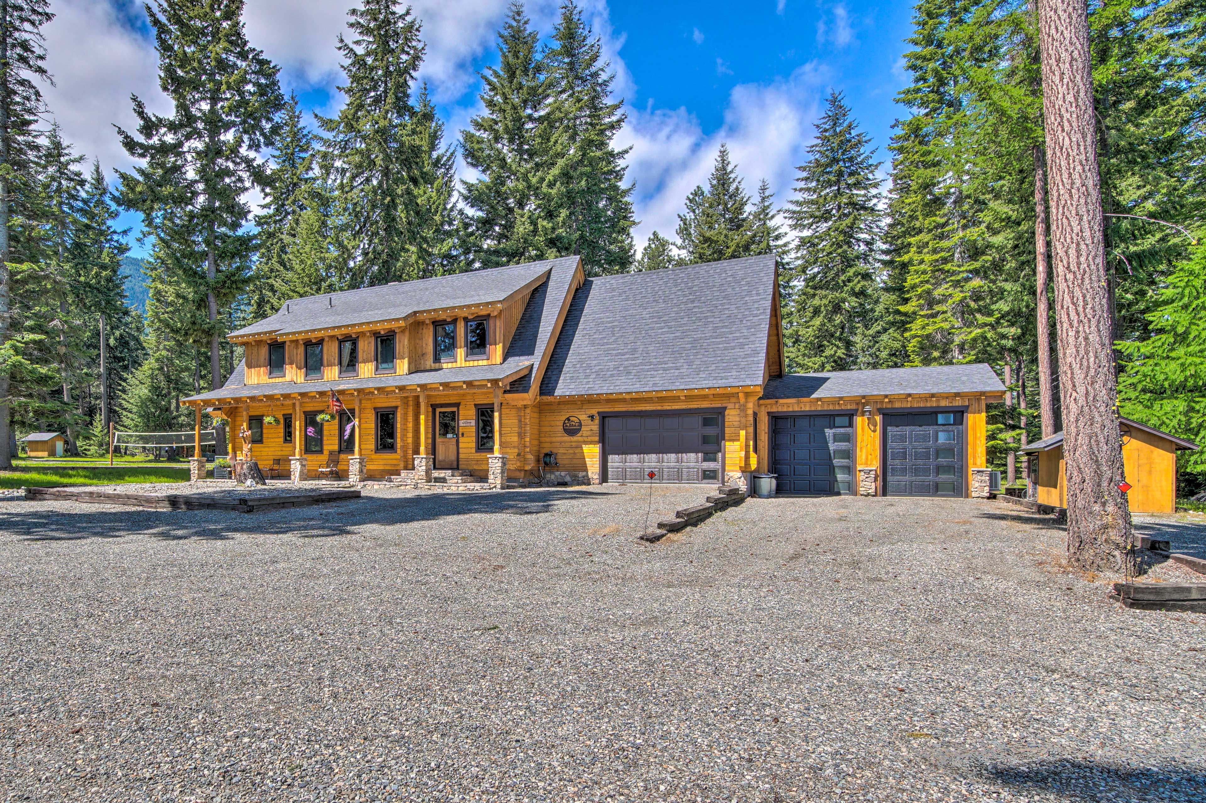 Property Image 1 - Luxury Lodge: Hot Tub, Snowmobiling & ATV Access!