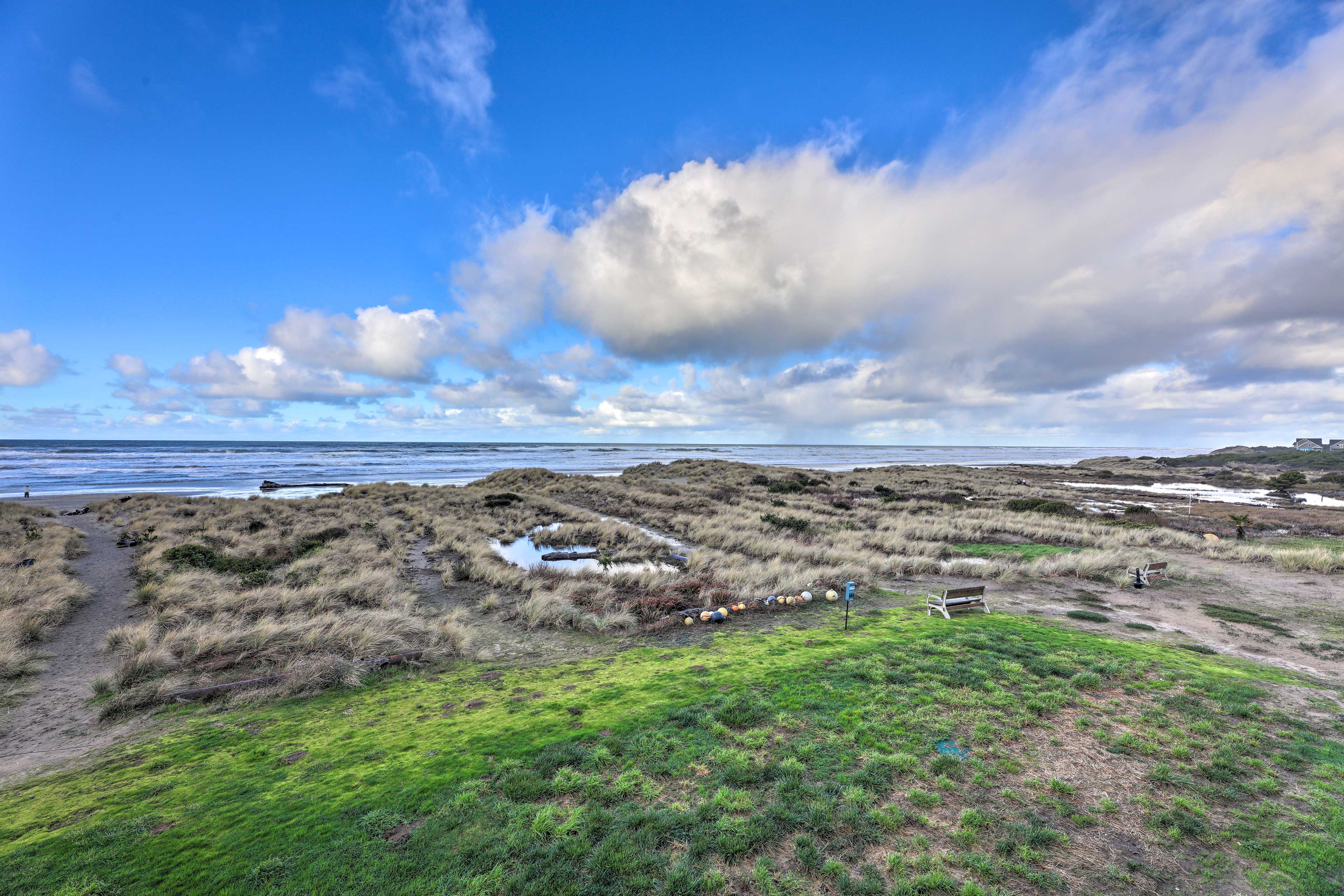 Property Image 2 - Sanderling Sea Cottages, Unit 7 w/ Beach Access!