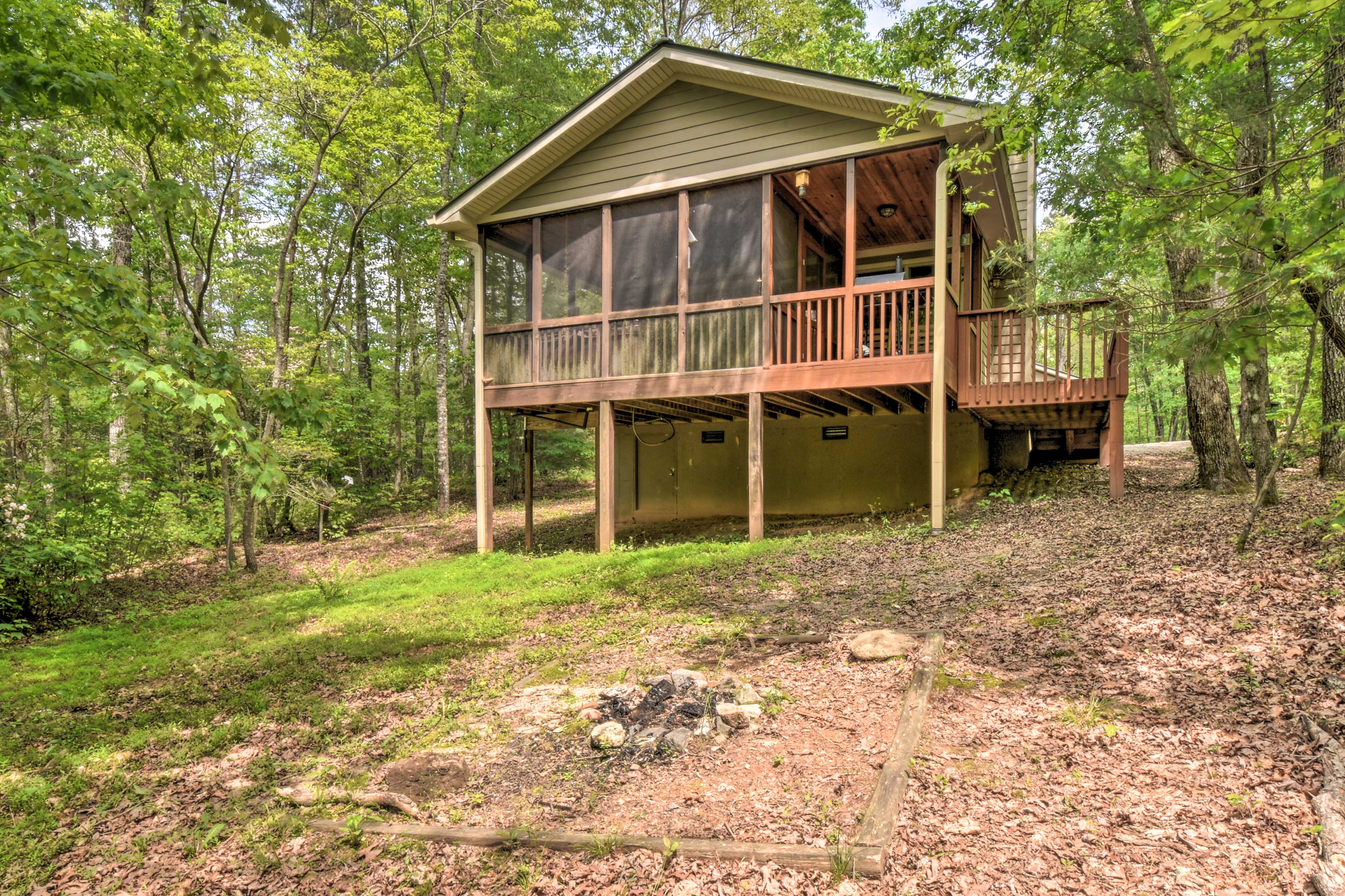 Property Image 2 - Sautee Mountain Retreat at ‘The Rendezvous’