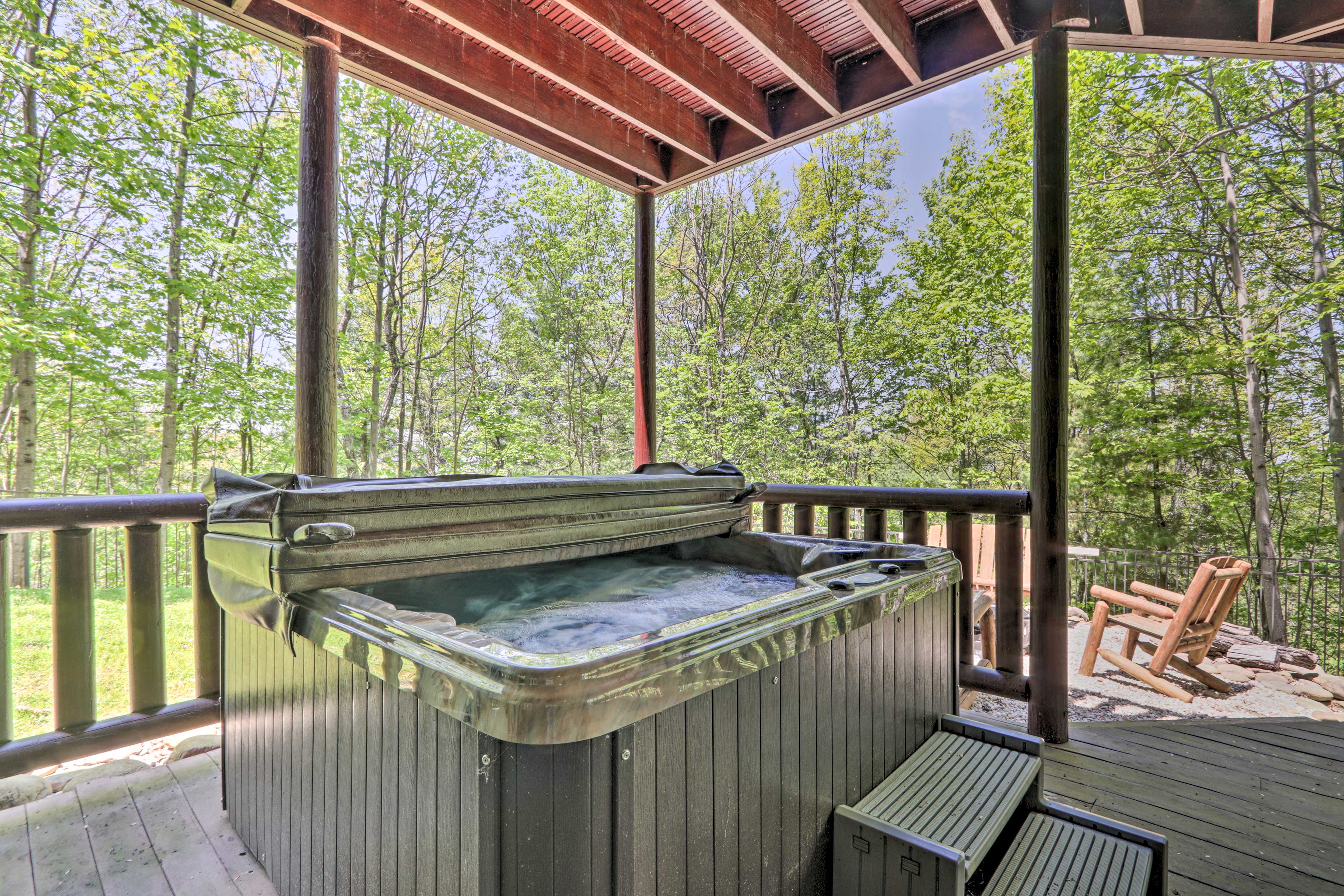 Property Image 1 - Expansive Smoky Mountain Retreat w/ Hot Tub & Deck