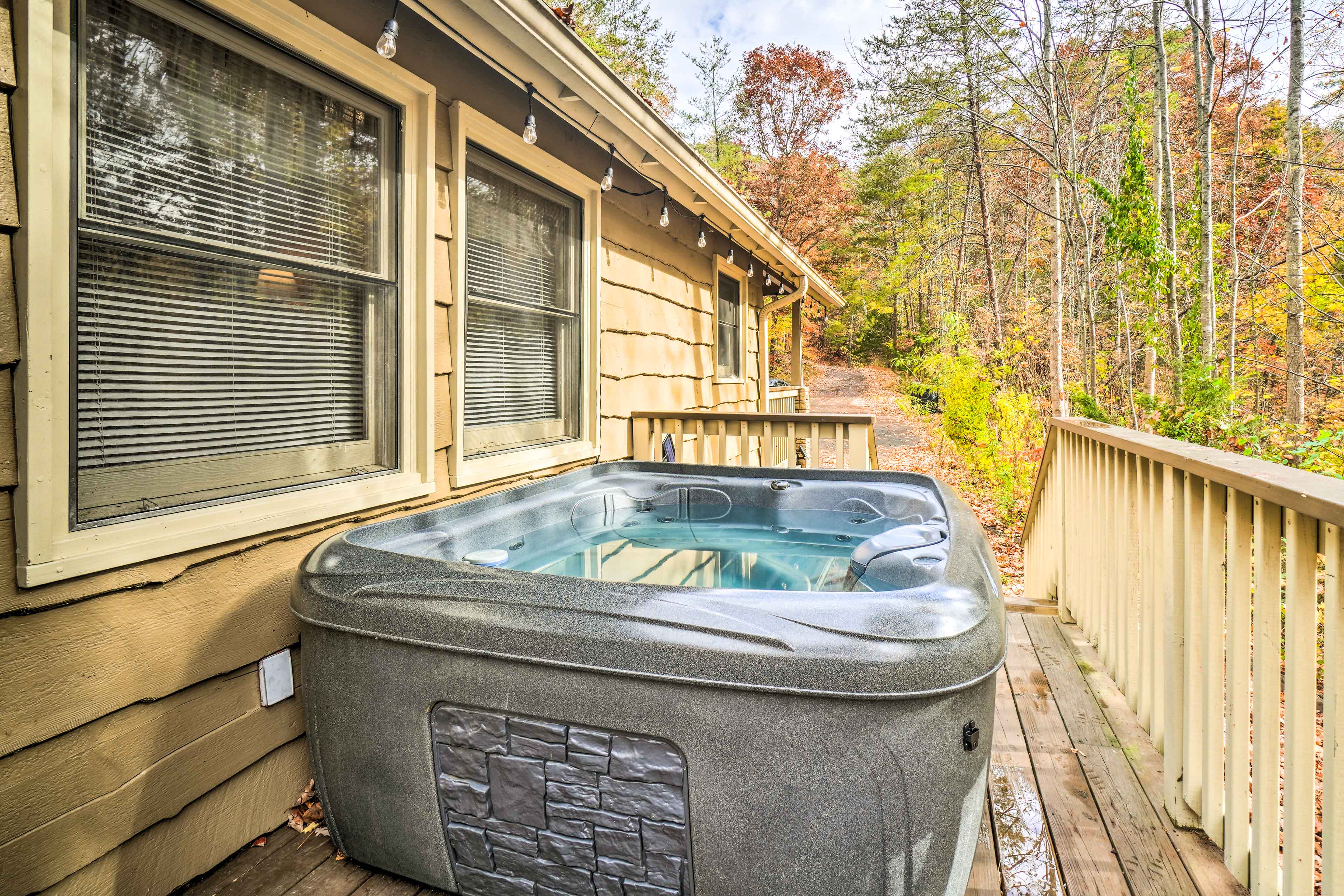 Property Image 2 - Peaceful Sevierville Cabin w/ Hot Tub & Fire Pit!