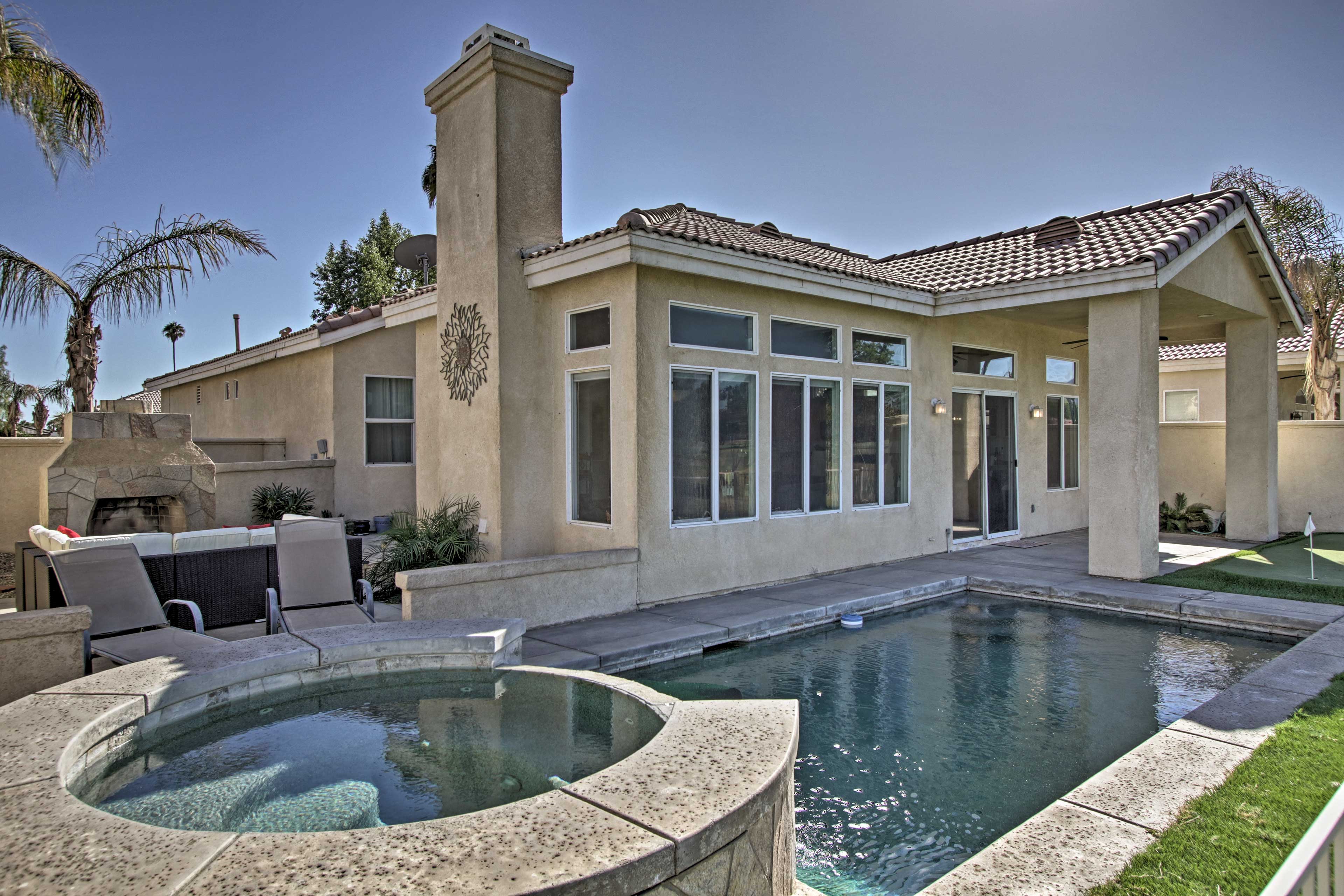 Property Image 1 - Country Club Home w/ Pool & Spa, 2 Mi to Coachella