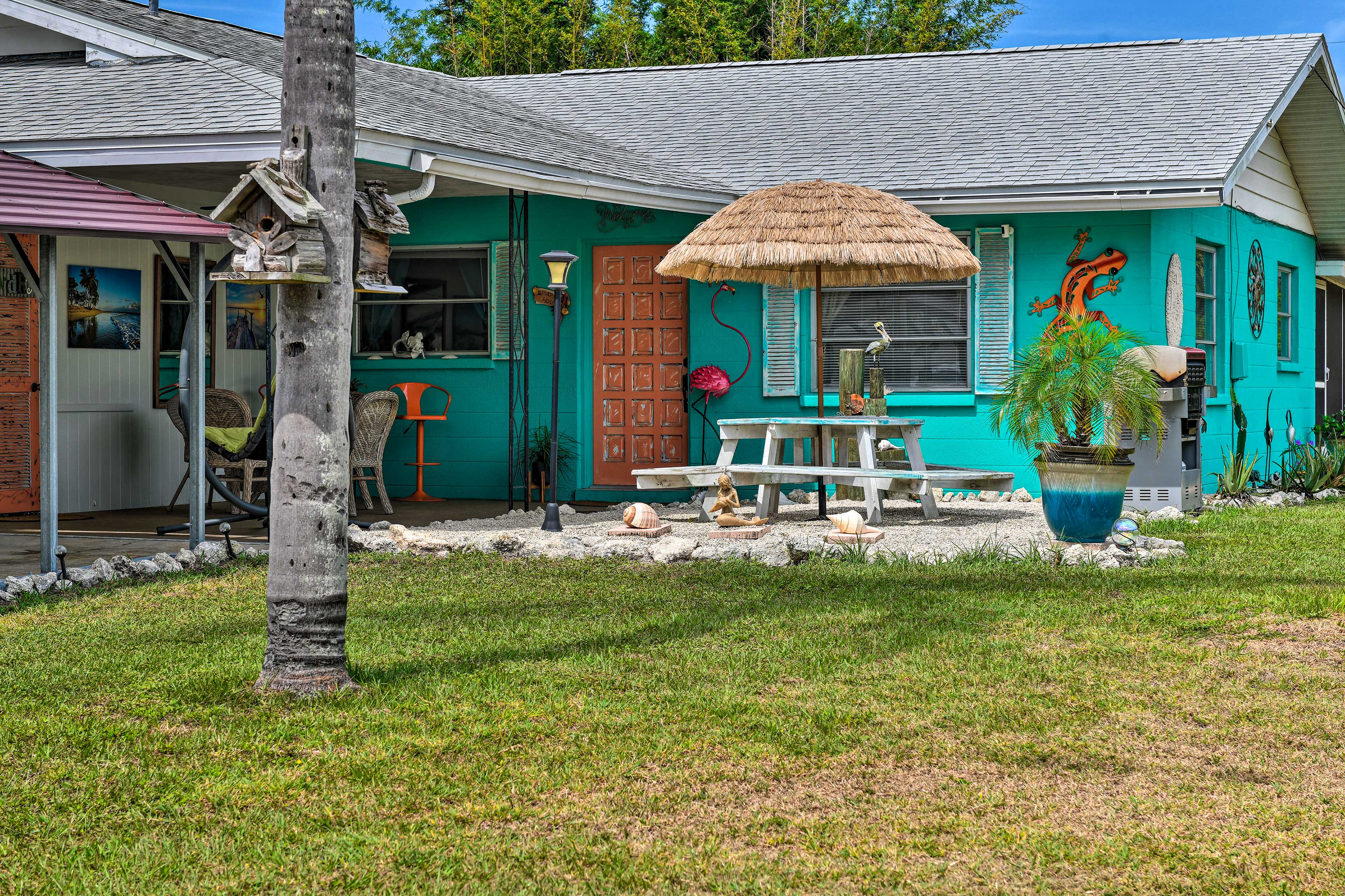 Property Image 1 - Pet-Friendly Bradenton Home ~ 3 Mi to Cortez Beach