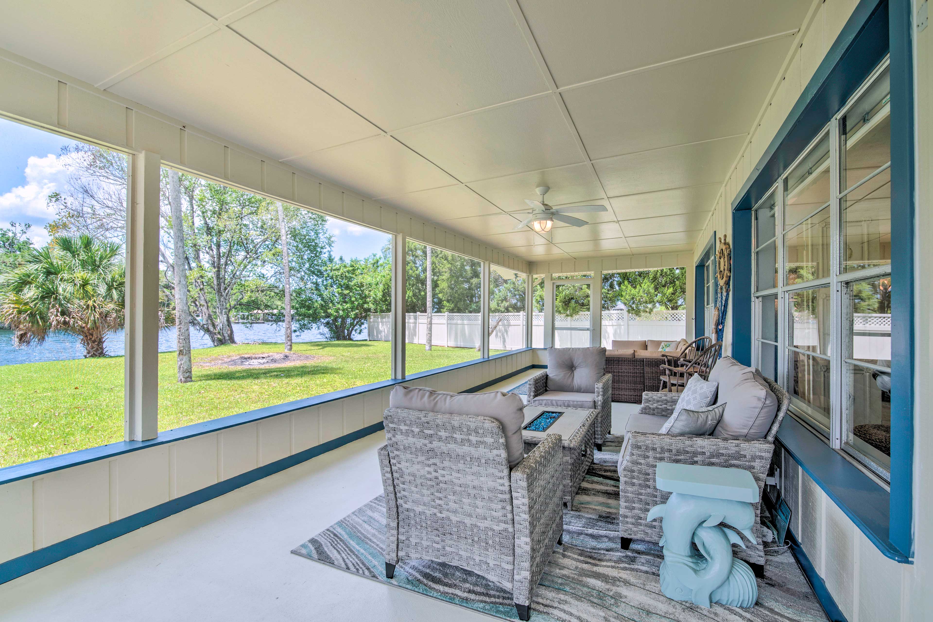 Property Image 1 - Riverview Homosassa Escape w/ Dock + Lanai!