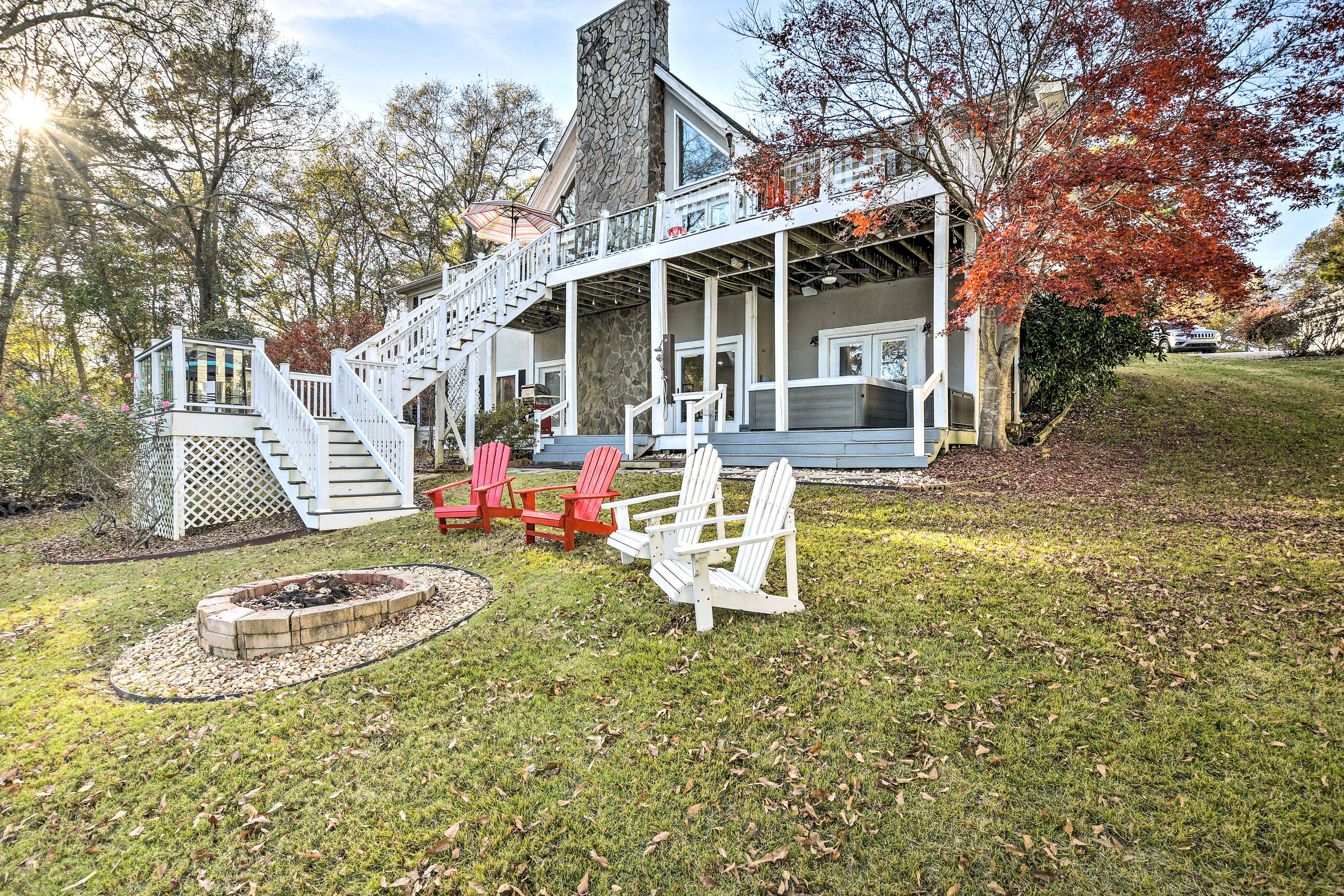 Property Image 1 - Lake Hartwell Home w/ Private Dock & Hot Tub!