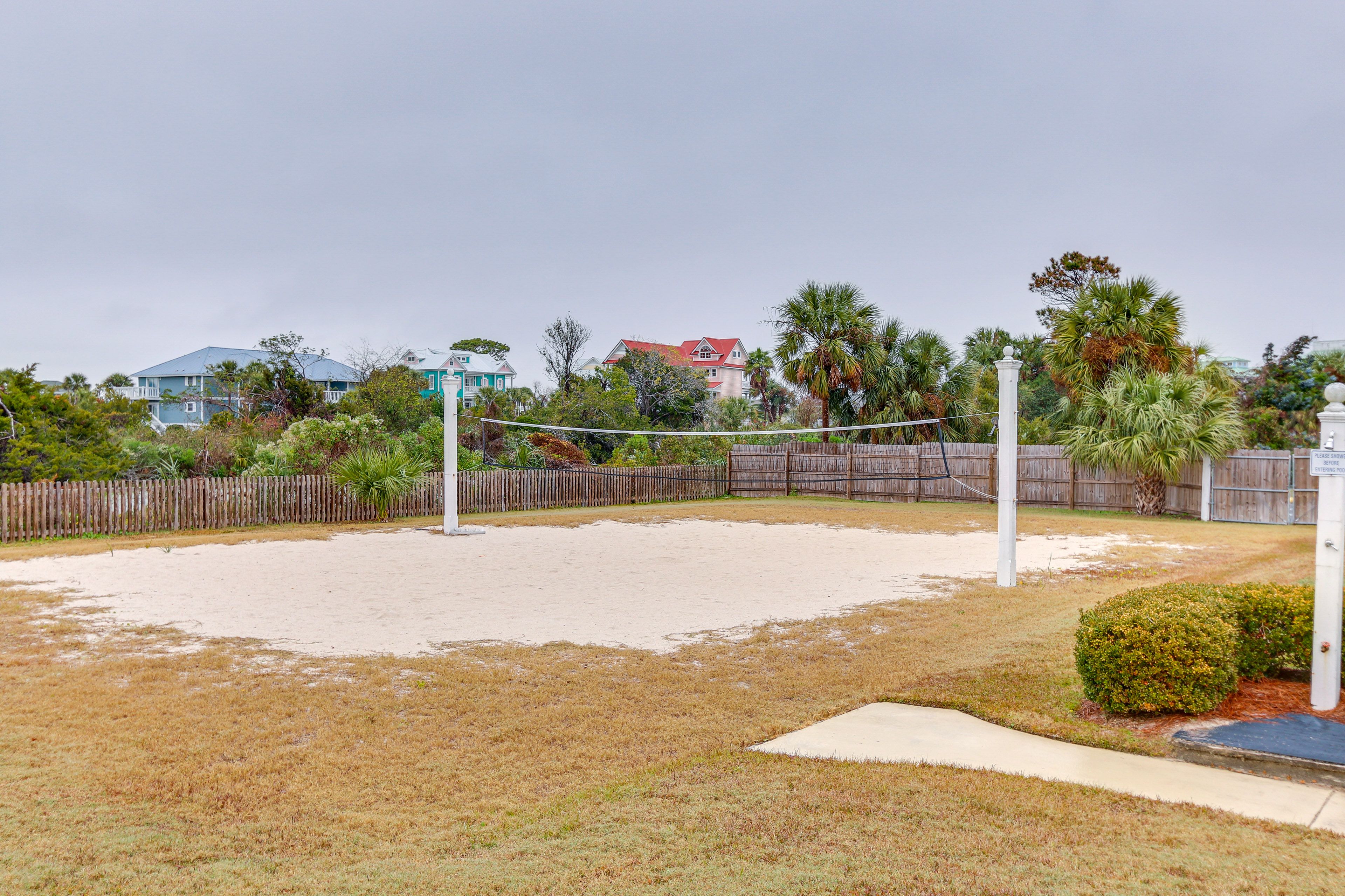 Property Image 2 - Harbor Island Beach Retreat - Steps to Ocean!