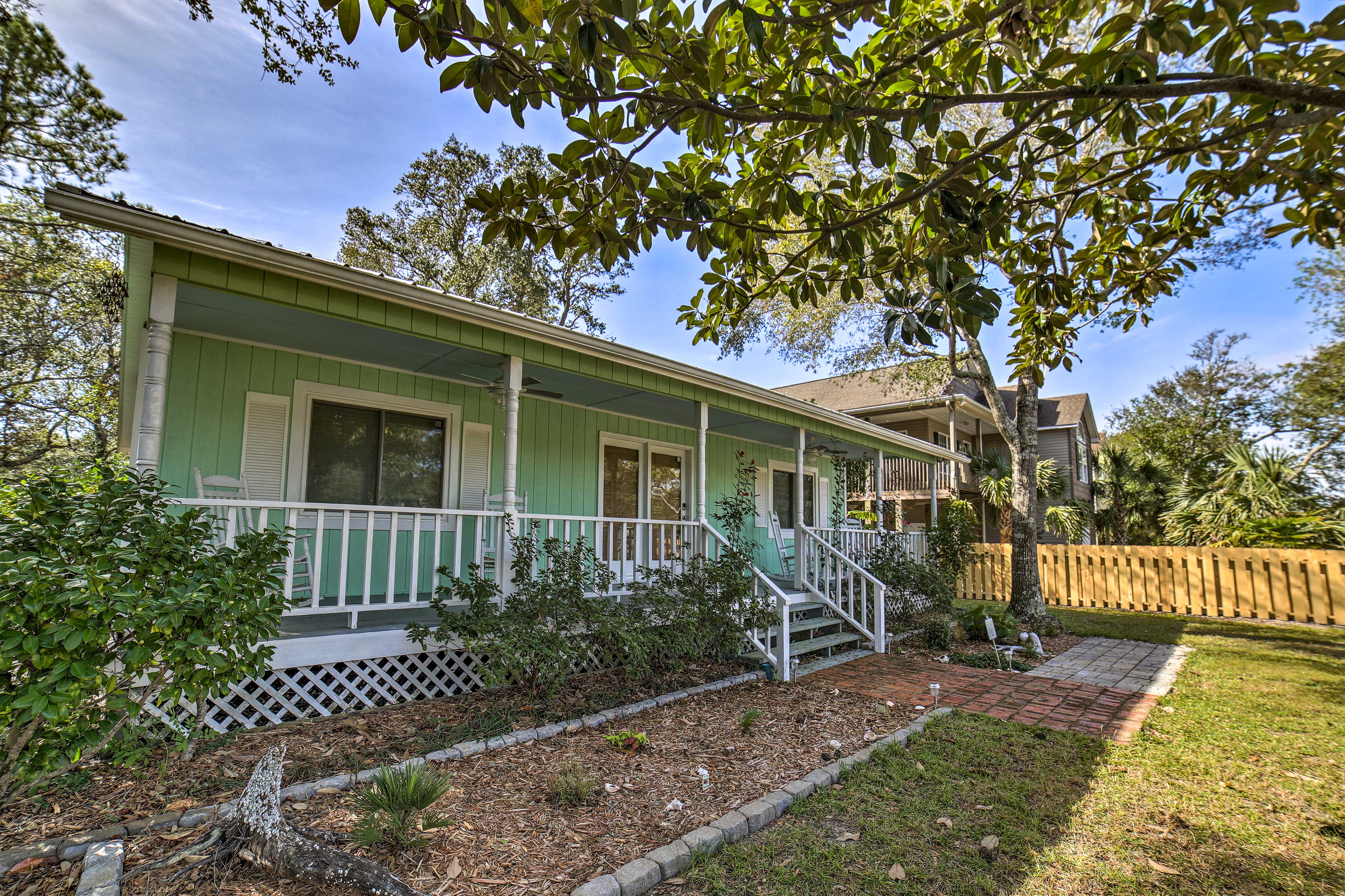 Property Image 2 - Oak Island Home w/ Yard < 1 Mi to the Beach!