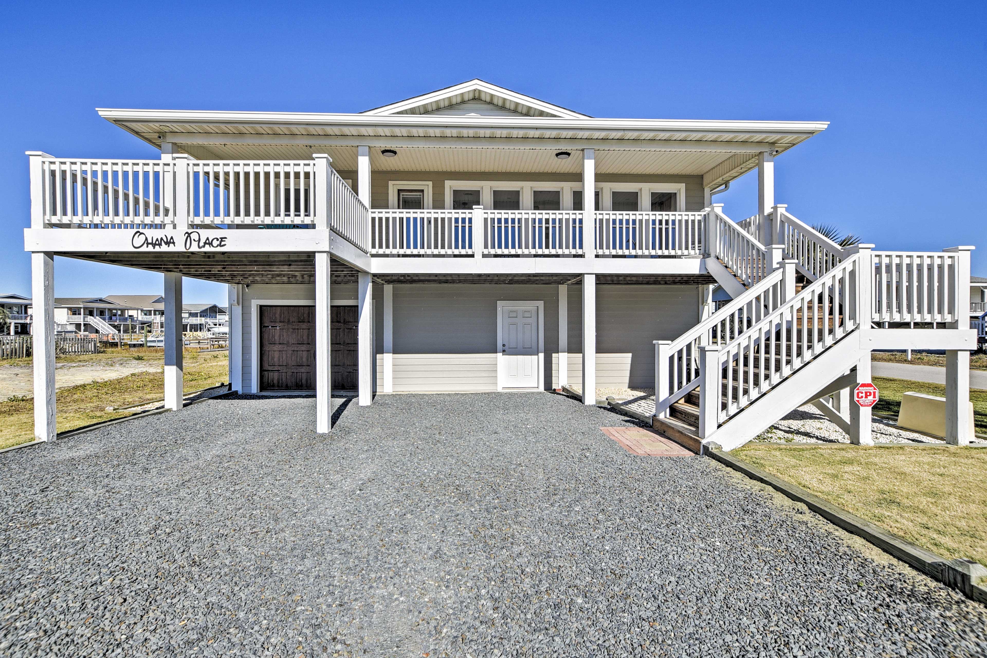 Property Image 1 - ’Ohana Place’ Holden Beach Getaway with Deck!
