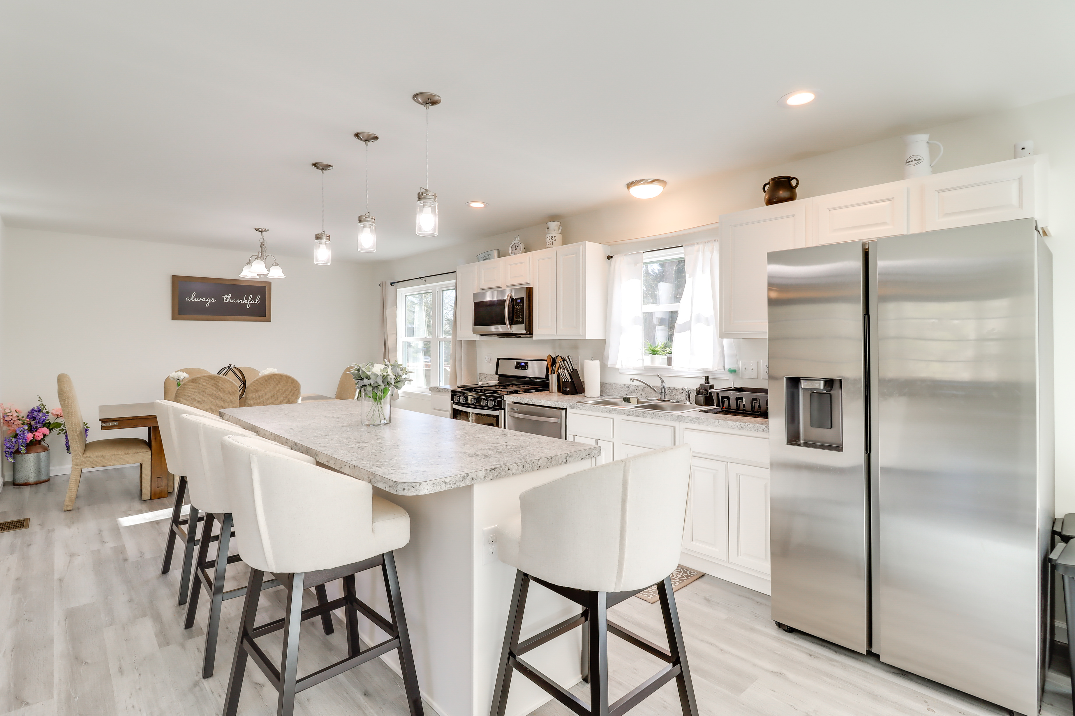 Property Image 2 - 3 Mi to Kalahari: Pocono Summit Home w/ Pool Table