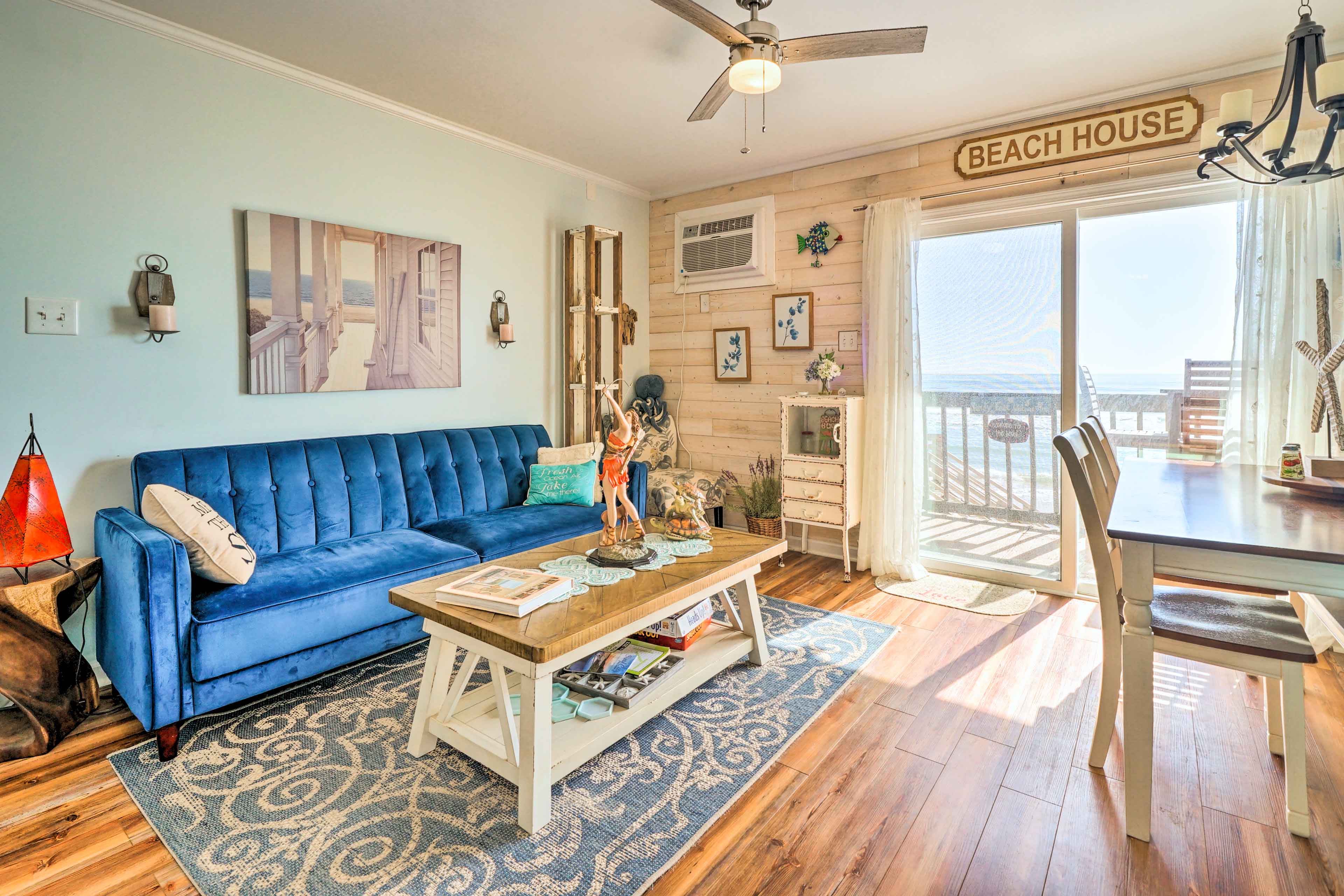 Property Image 2 - North Topsail Oceanfront Condo w/ Balcony!