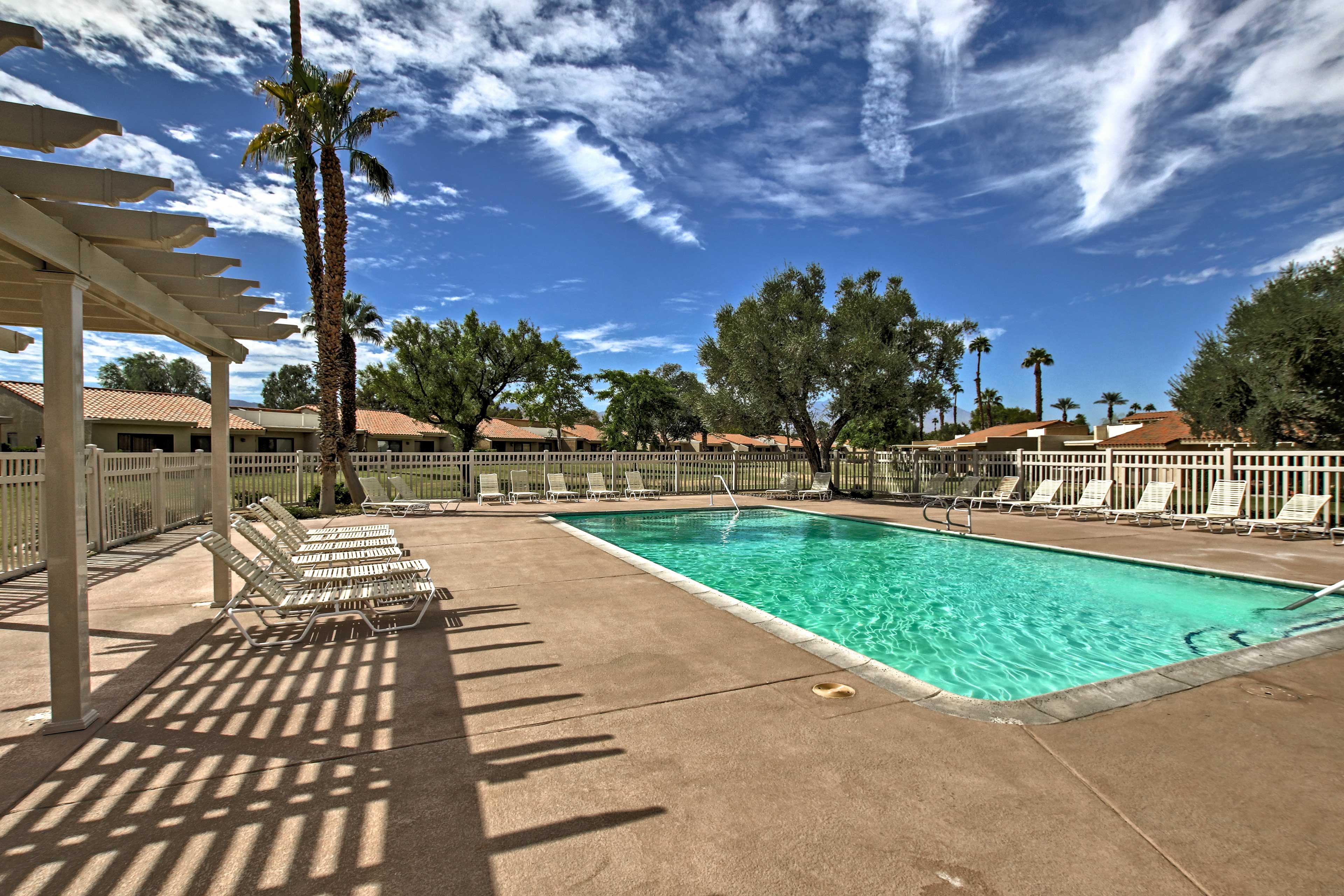 Palm Desert Resort Condo w/ Golf Course View! Home Rental in Palm Desert