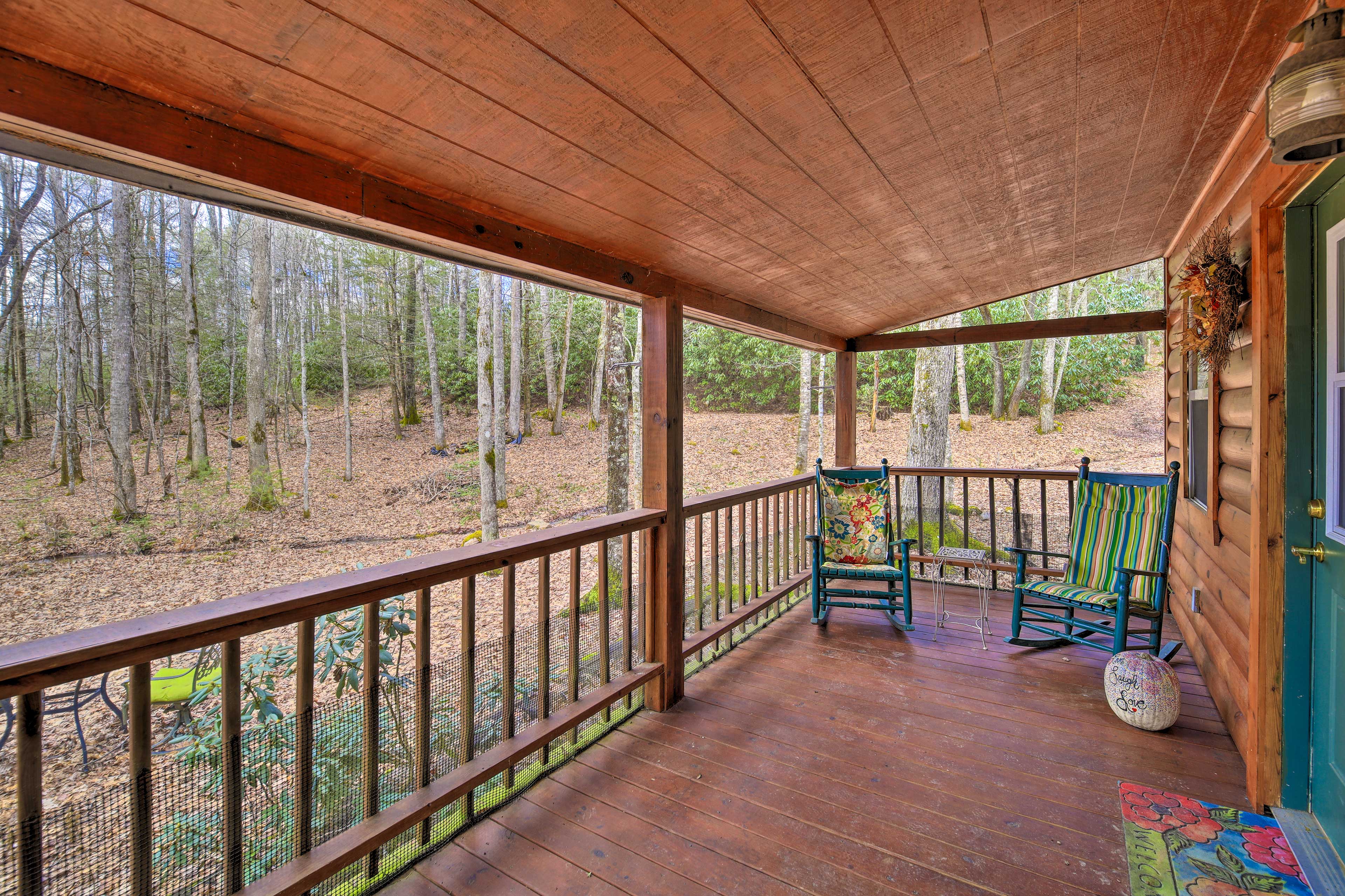 Peaceful Mountain City Cabin w/ Porch & Fire Pit