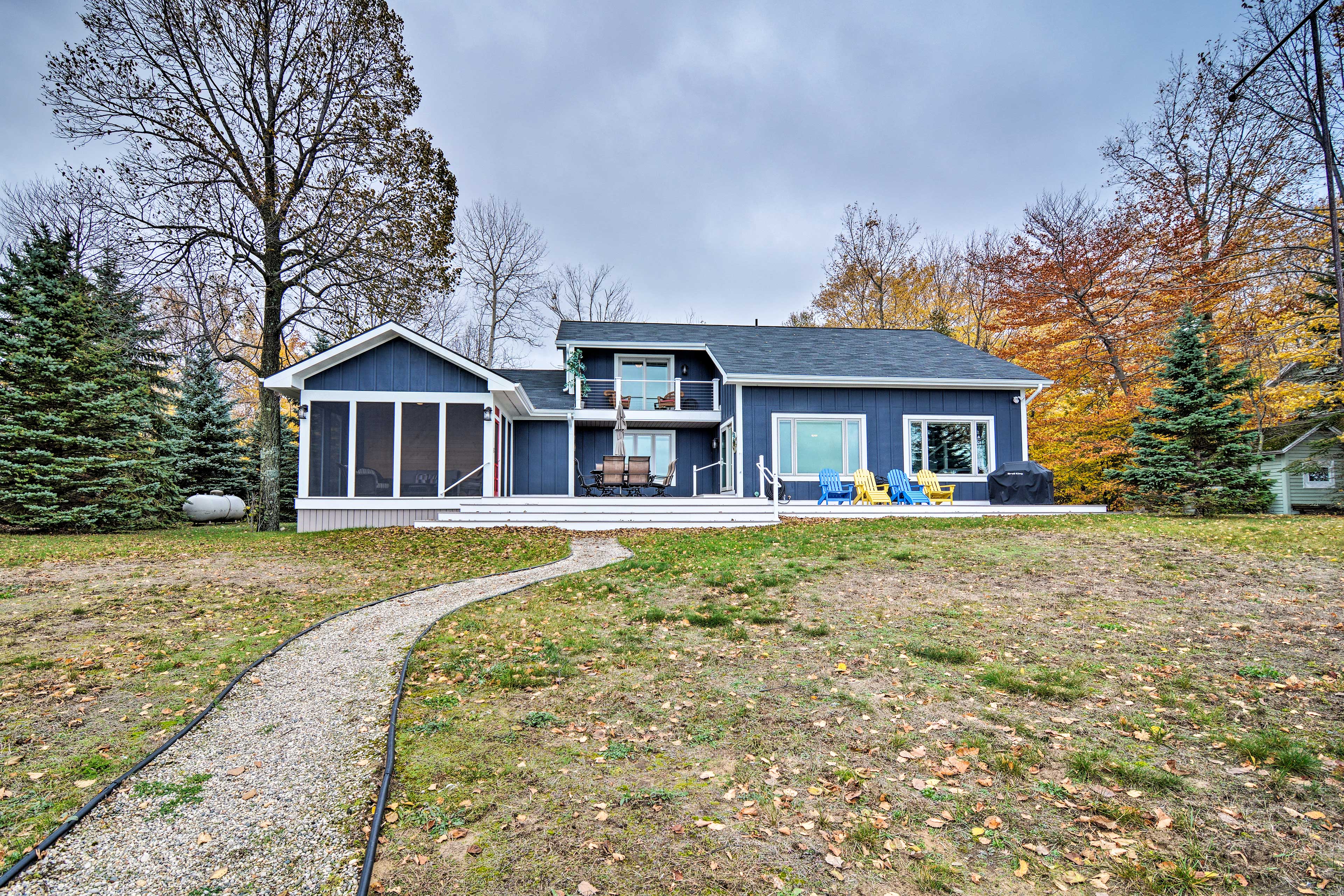 Fire Pit, Smart TV: Waterfront Charlevoix Home