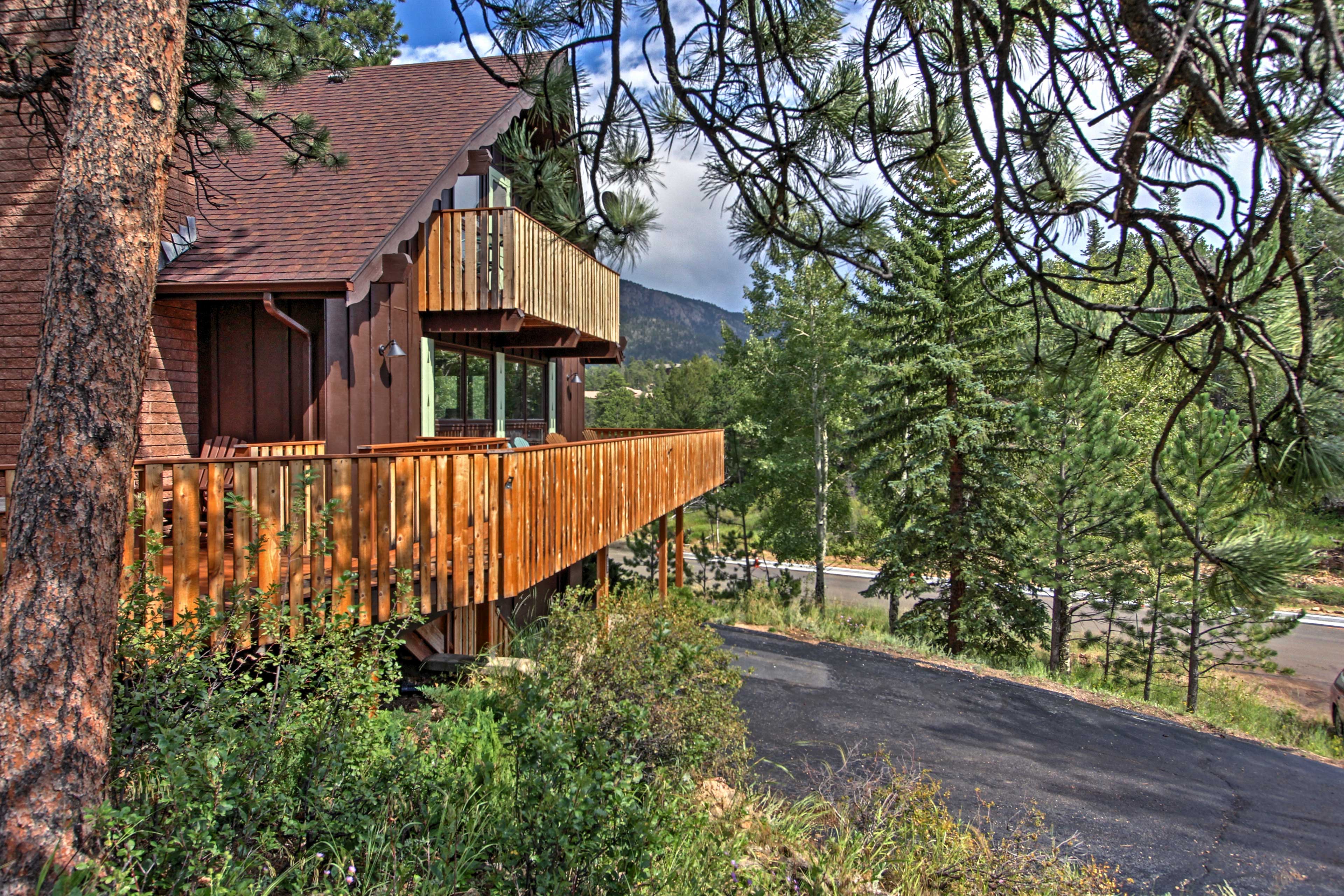 Property Image 1 - ’Peaceful Pines’ Estes Park Home: Longs Peak View