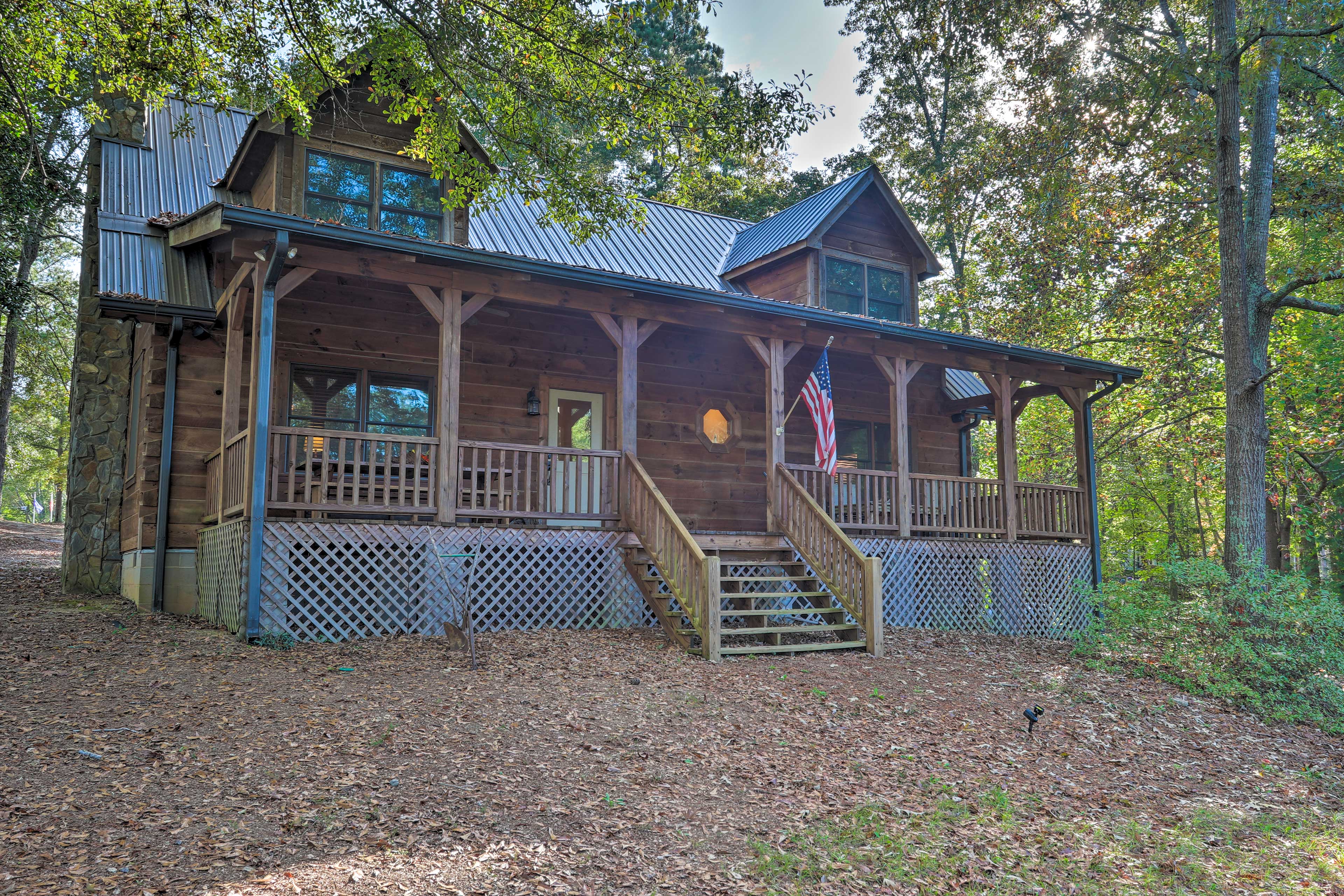 Property Image 2 - Peaceful Tignall Cabin on Strom Thurmond Lake!