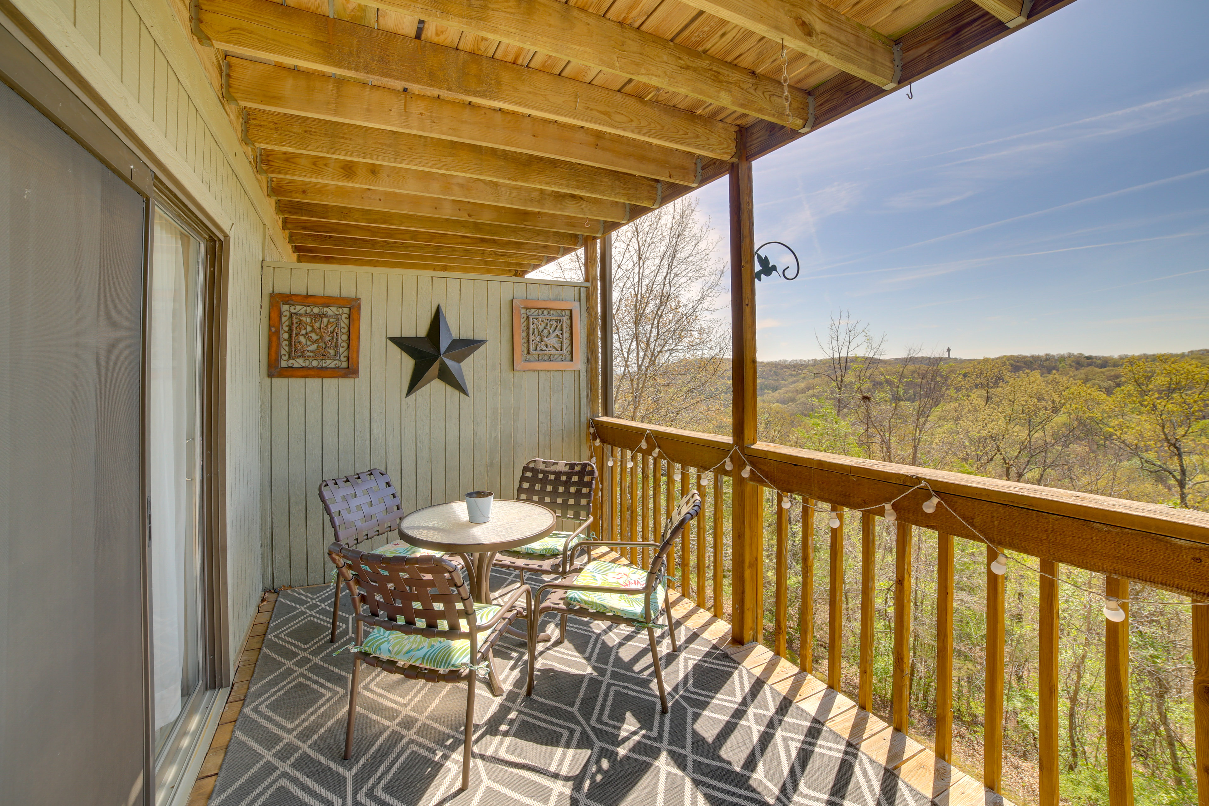 Unwind Fireside: Ozark Mtn Condo w/ Resort Perks!