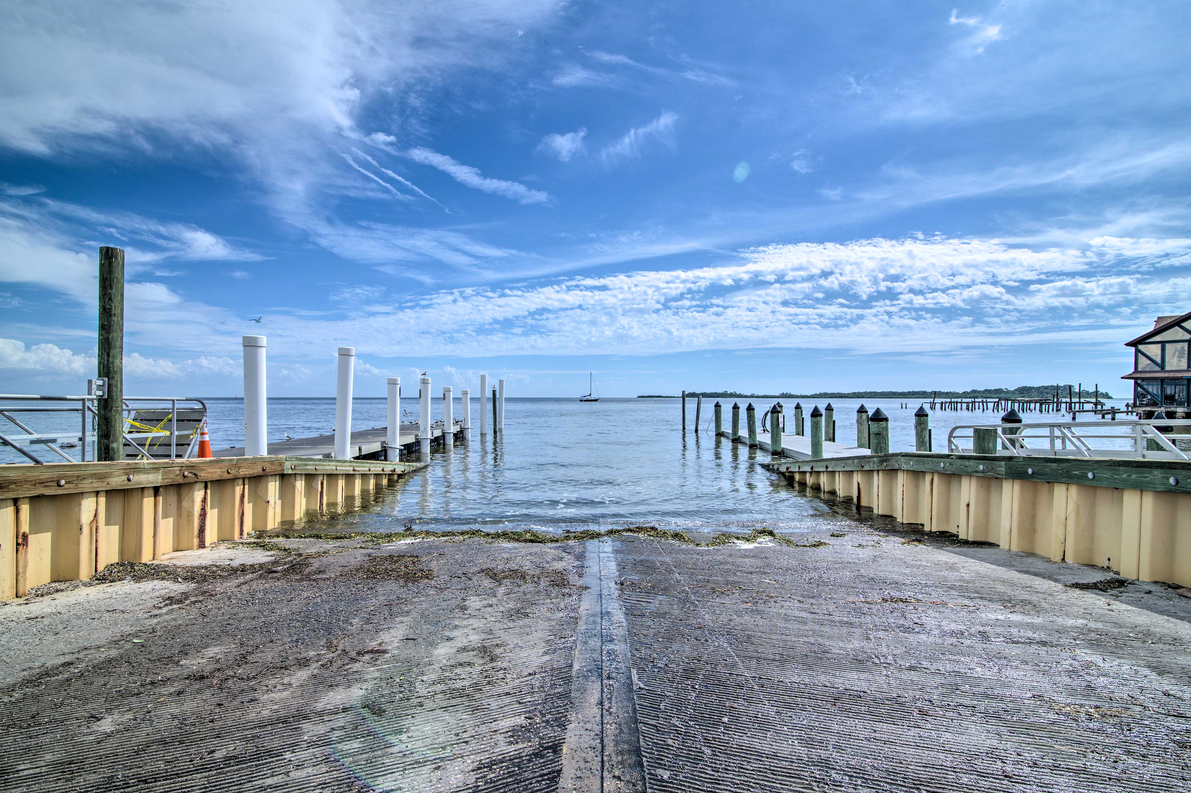 Property Image 1 - Beachfront Cedar Key Retreat w/ Pool Access!