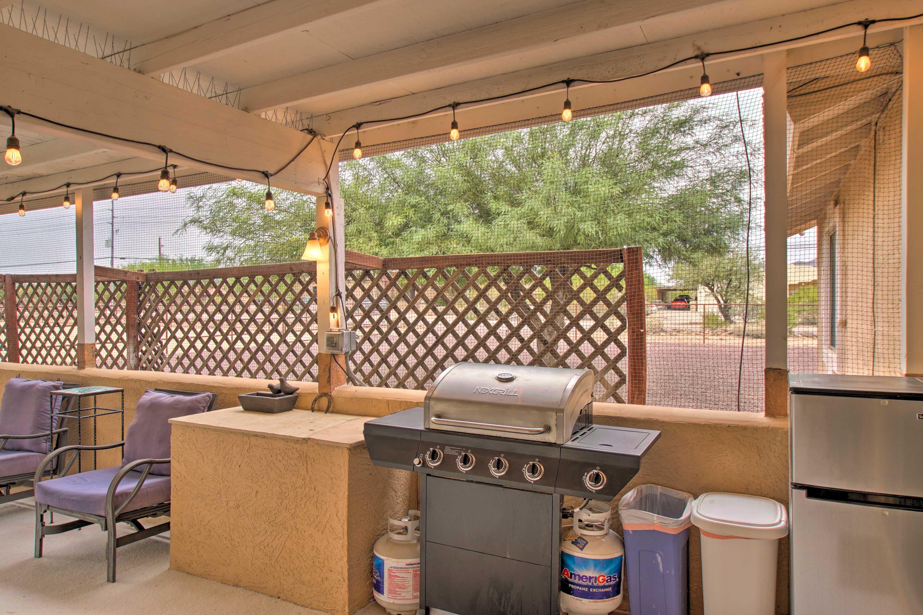 'Kick Back Corral' w/ Private Hot Tub & Yard!