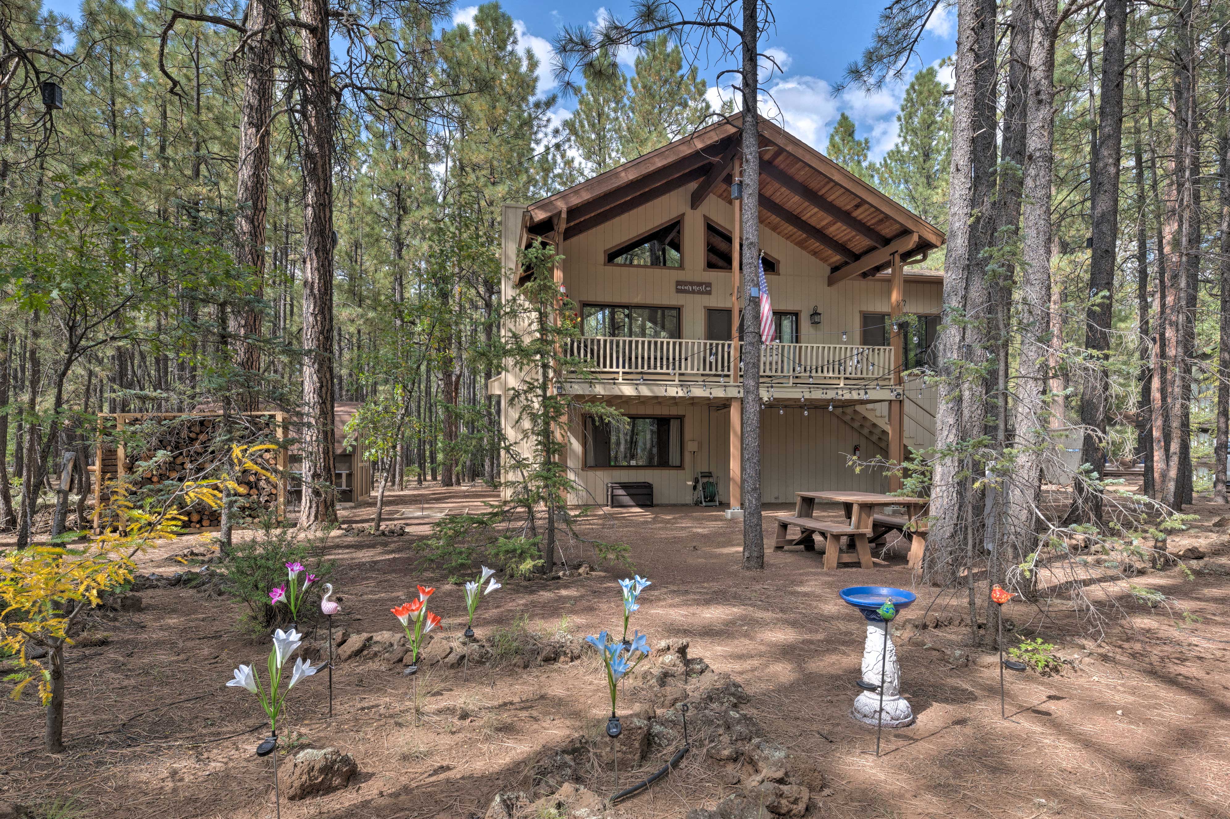 Property Image 1 - Pinetop Cabin w/ Deck, Fire Pit, Game Room & Views